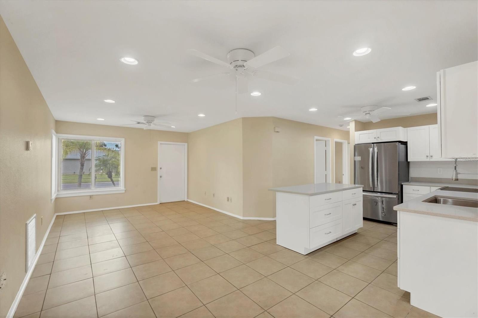 Image 7 of 22 For 5439 Kenwood Drive