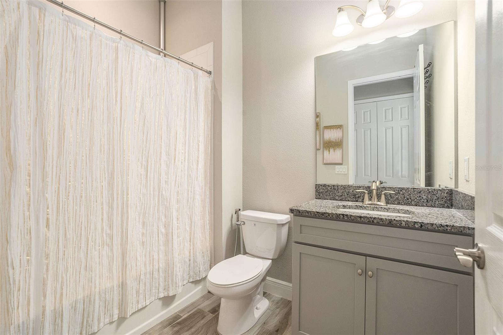 Listing photo id 22 for 21698 Amelia Rose Way
