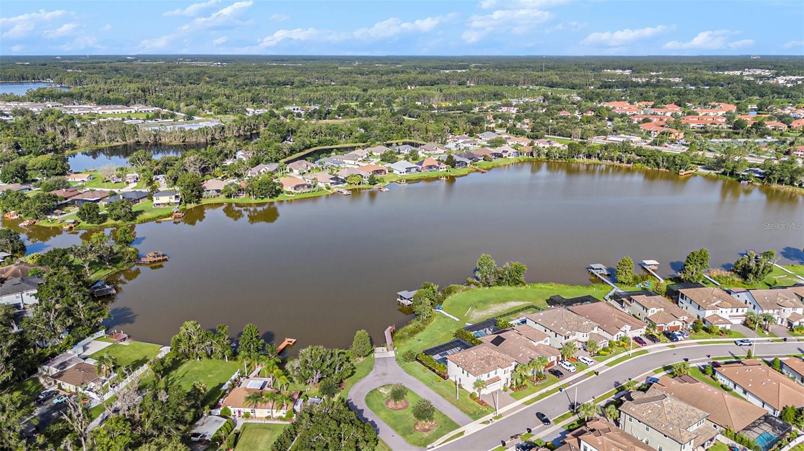 Listing photo id 41 for 21698 Amelia Rose Way