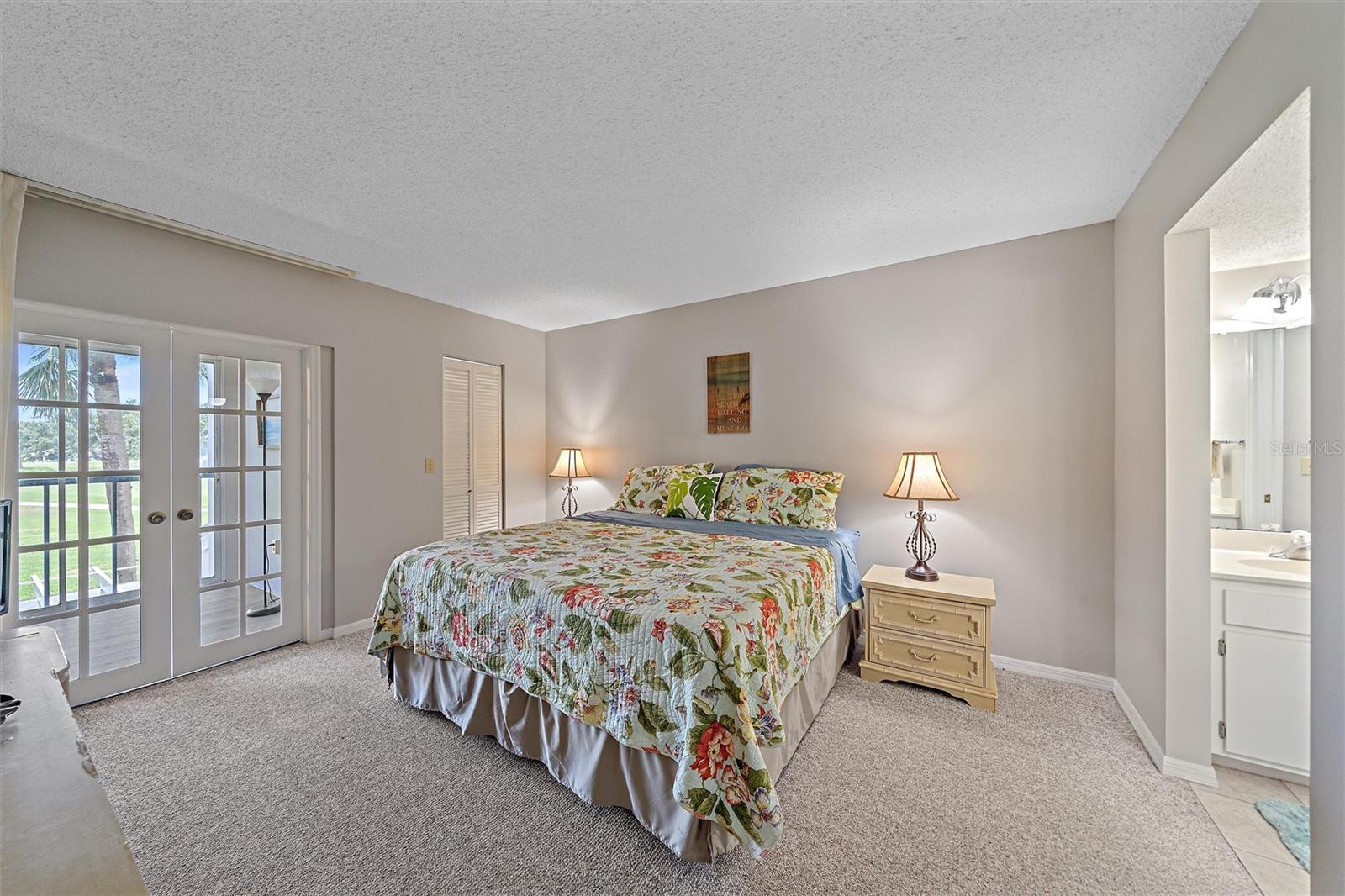 Image 15 of 33 For 437 Cerromar Lane 414