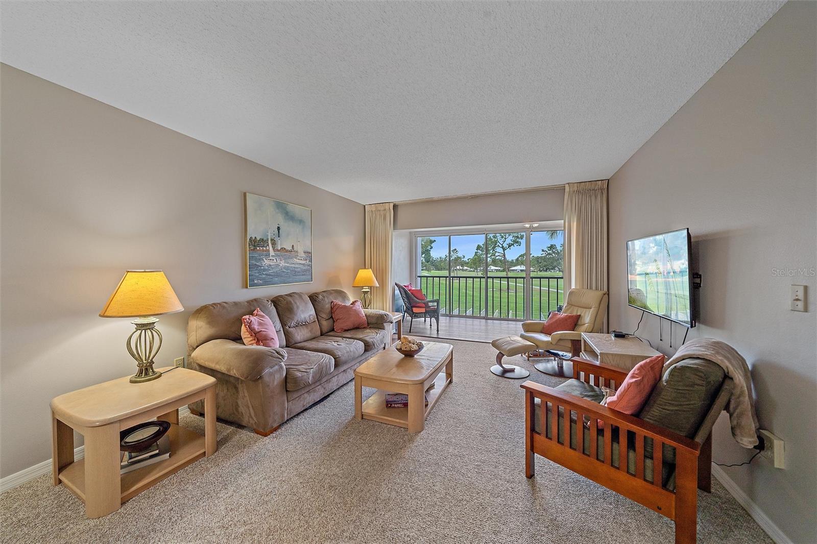 Image 2 of 33 For 437 Cerromar Lane 414