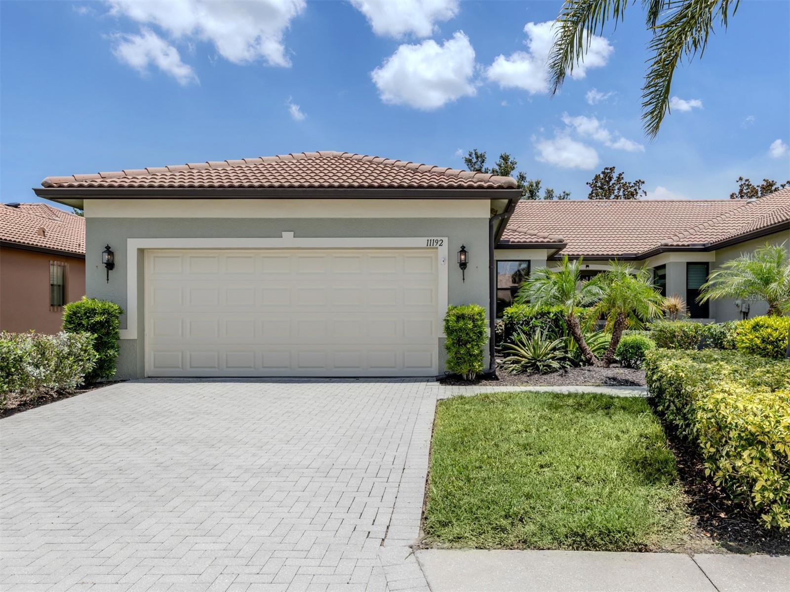 Details for 11192 Campazzo Drive, VENICE, FL 34292