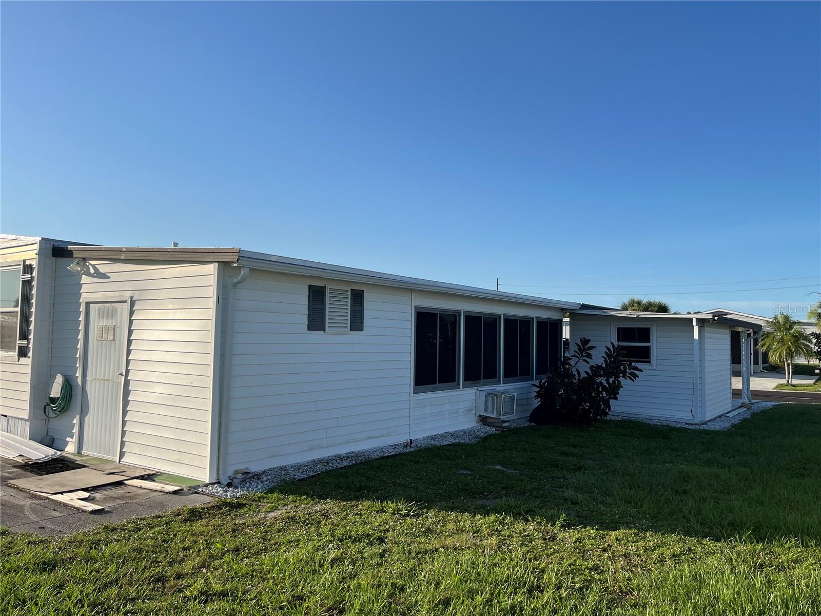 Image 4 of 54 For 411 Vasto Drive
