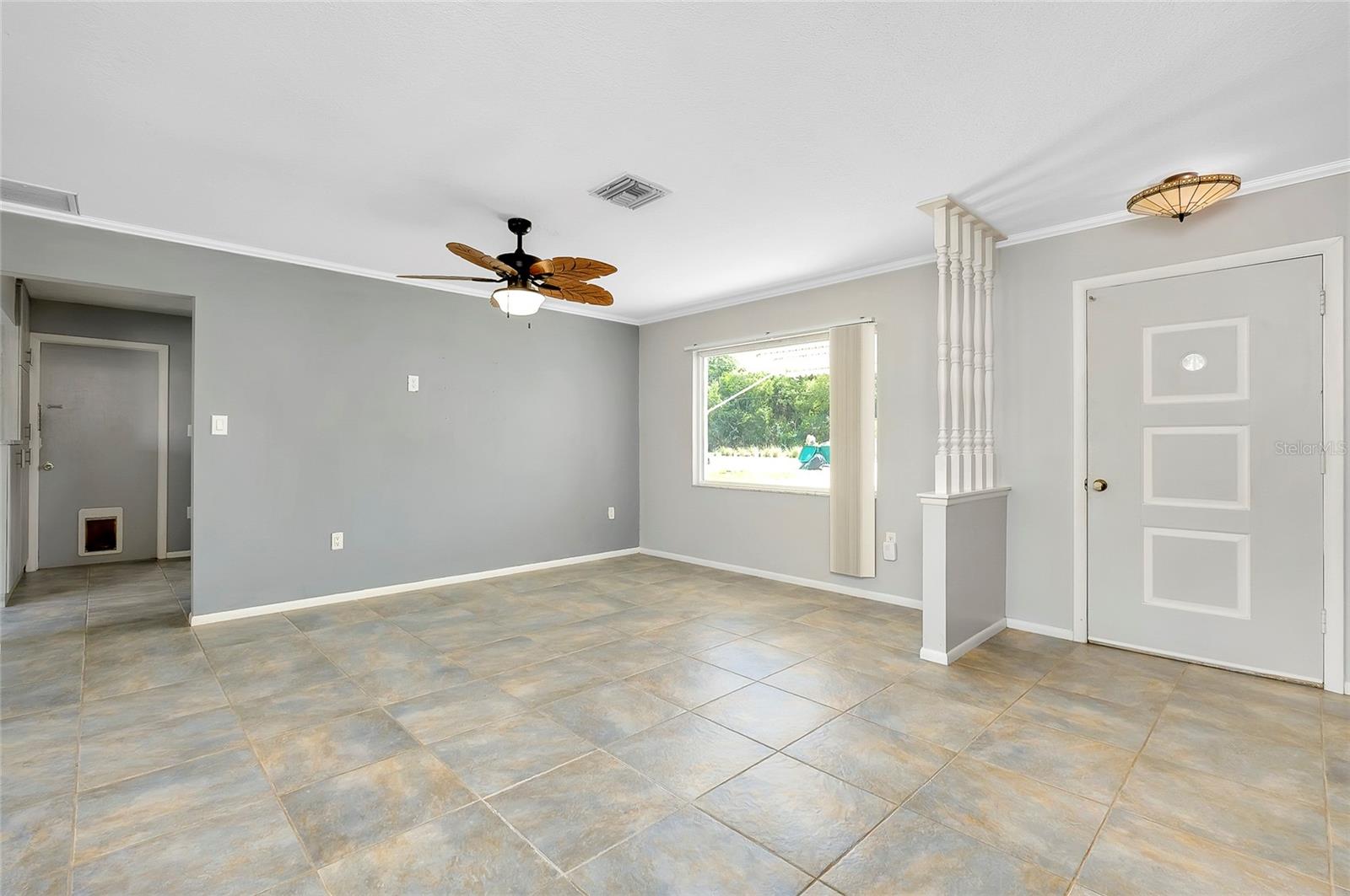 Image 10 of 69 For 20430 Edgewater Drive