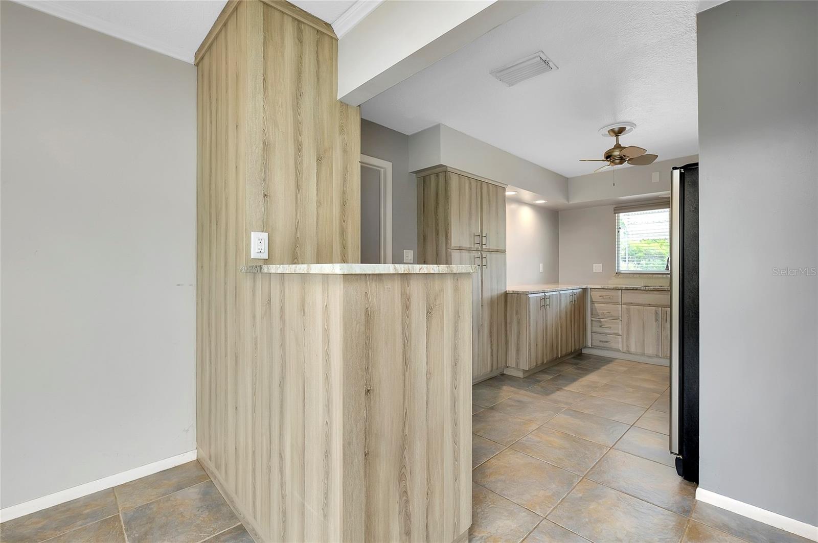 Image 19 of 69 For 20430 Edgewater Drive