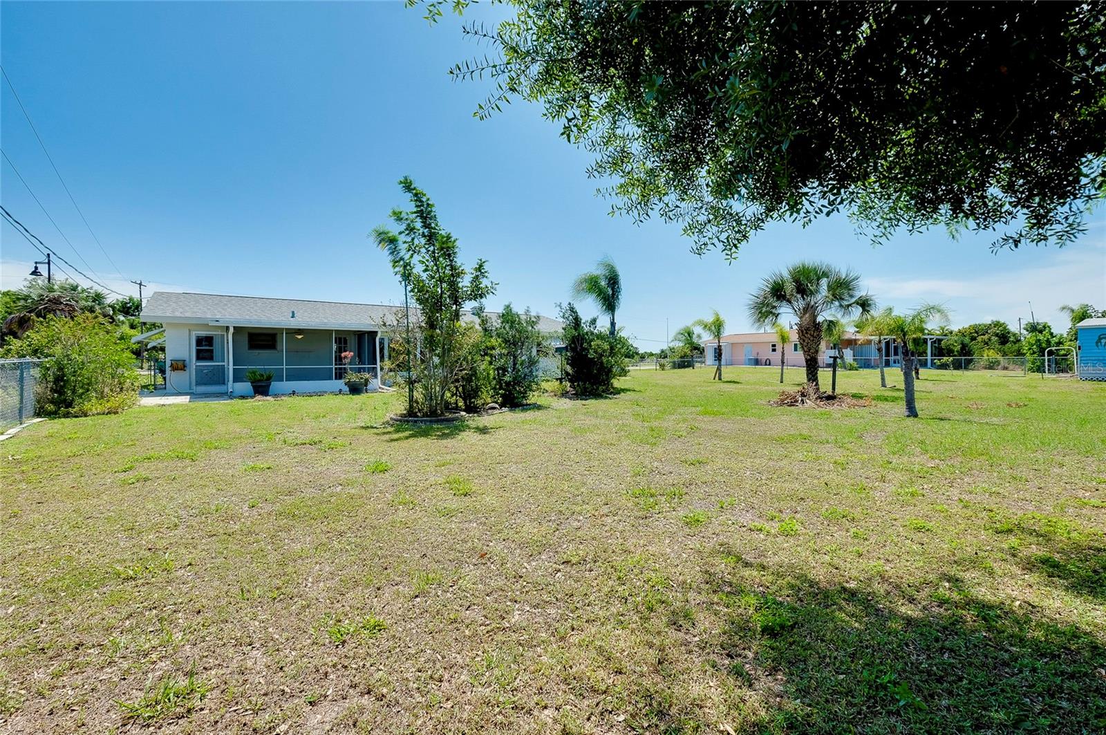 Image 52 of 69 For 20430 Edgewater Drive