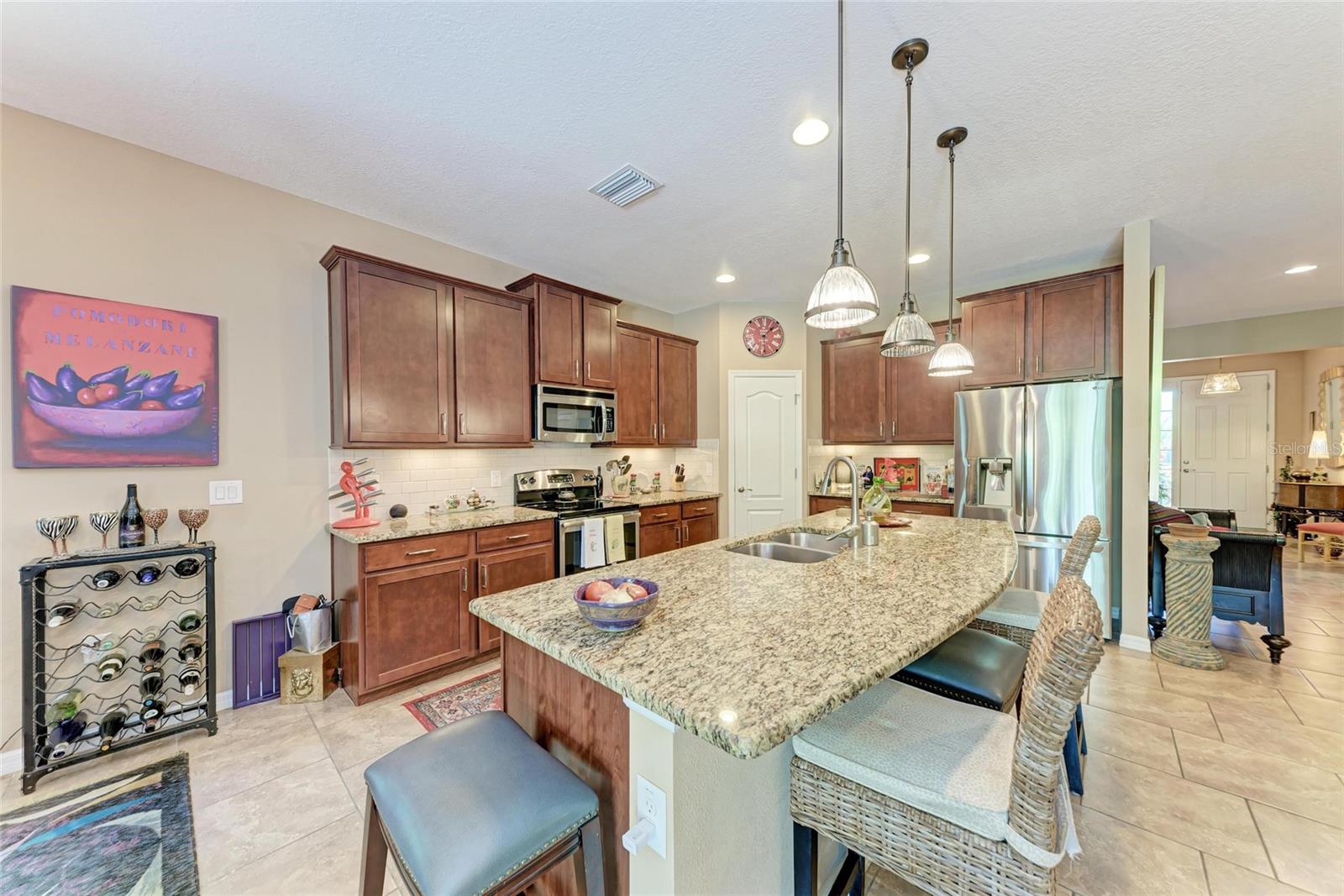 Image 13 of 48 For 2944 Oriole Drive