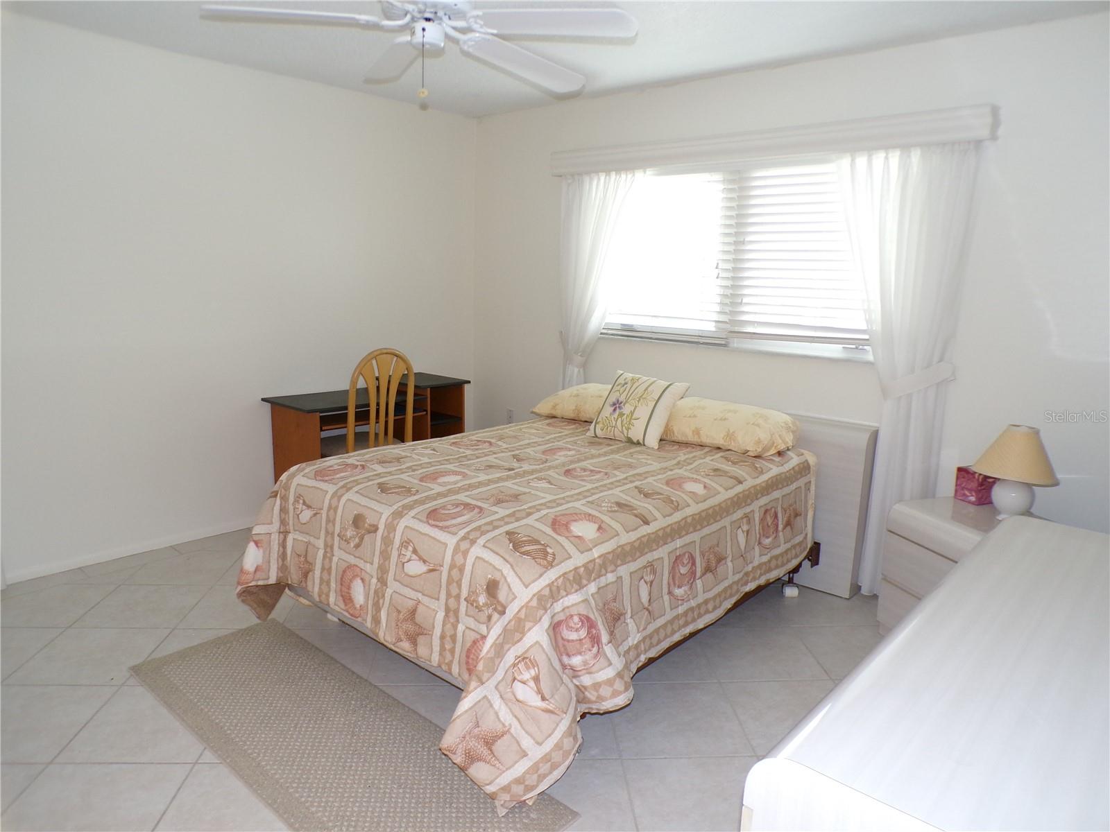 Image 11 of 21 For 649 Tamiami Trail S 301