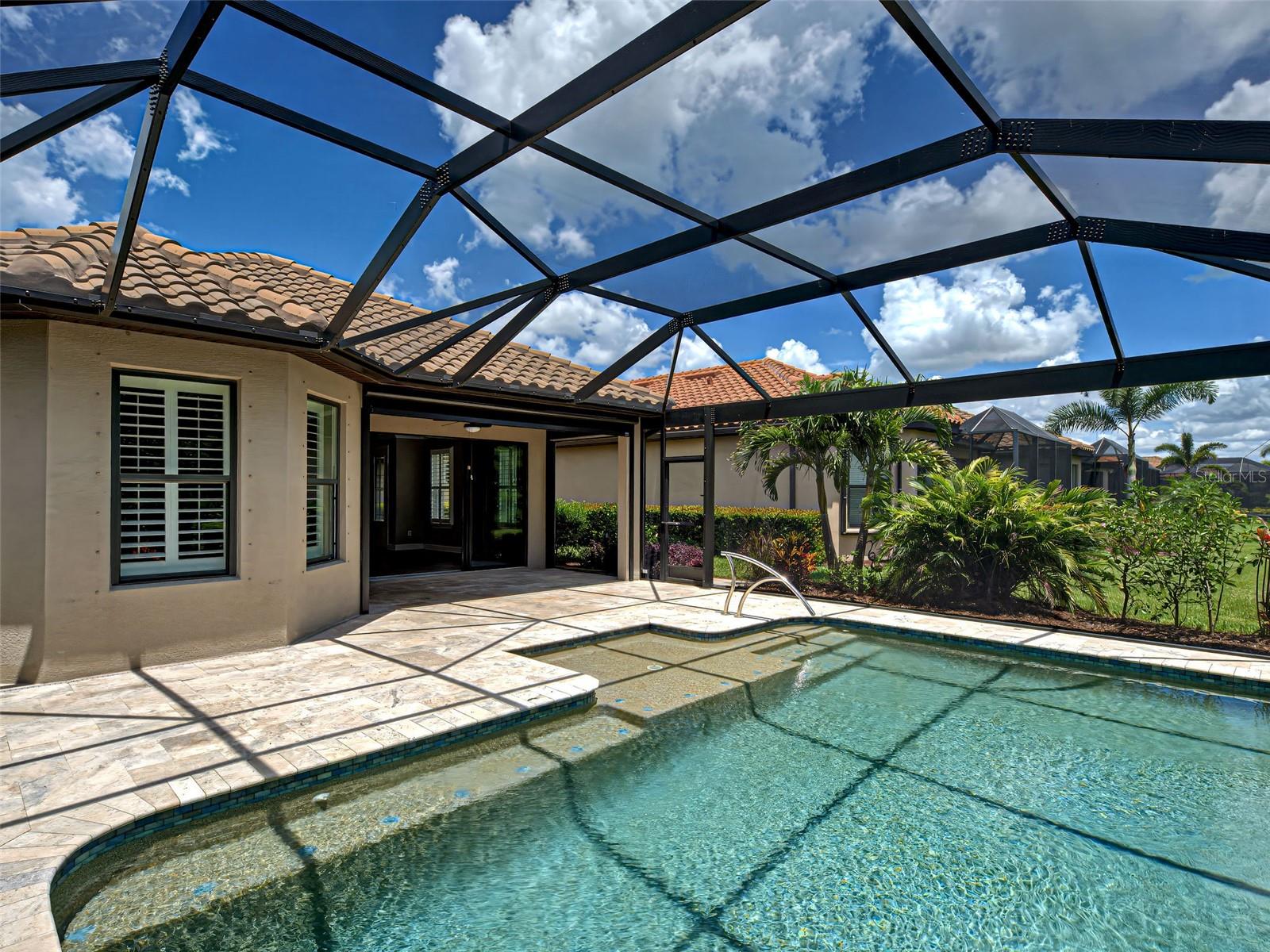 Image 15 of 99 For 5832 Semolino Street