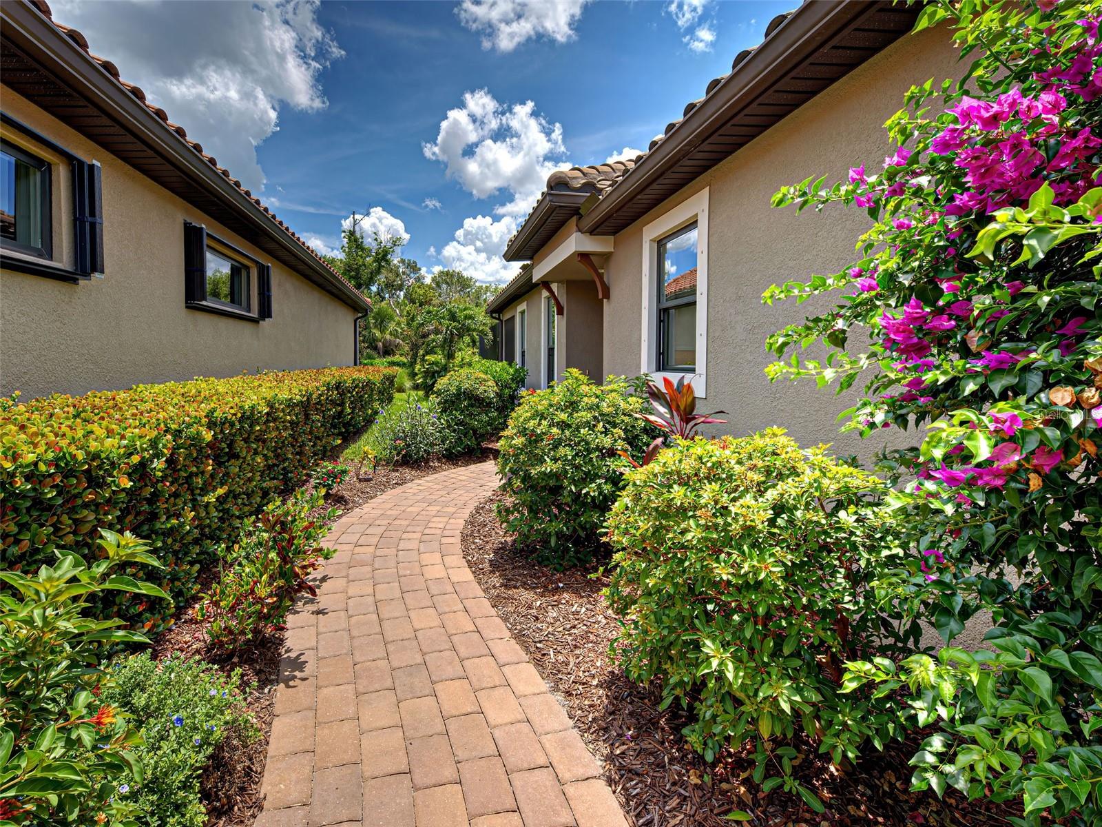 Image 3 of 99 For 5832 Semolino Street