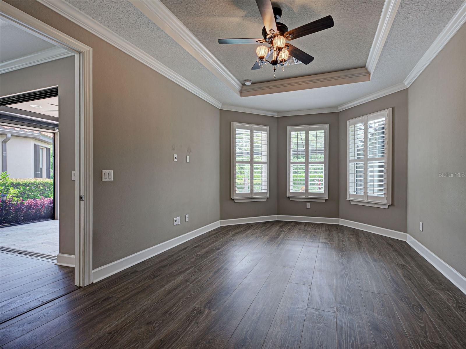 Image 30 of 99 For 5832 Semolino Street