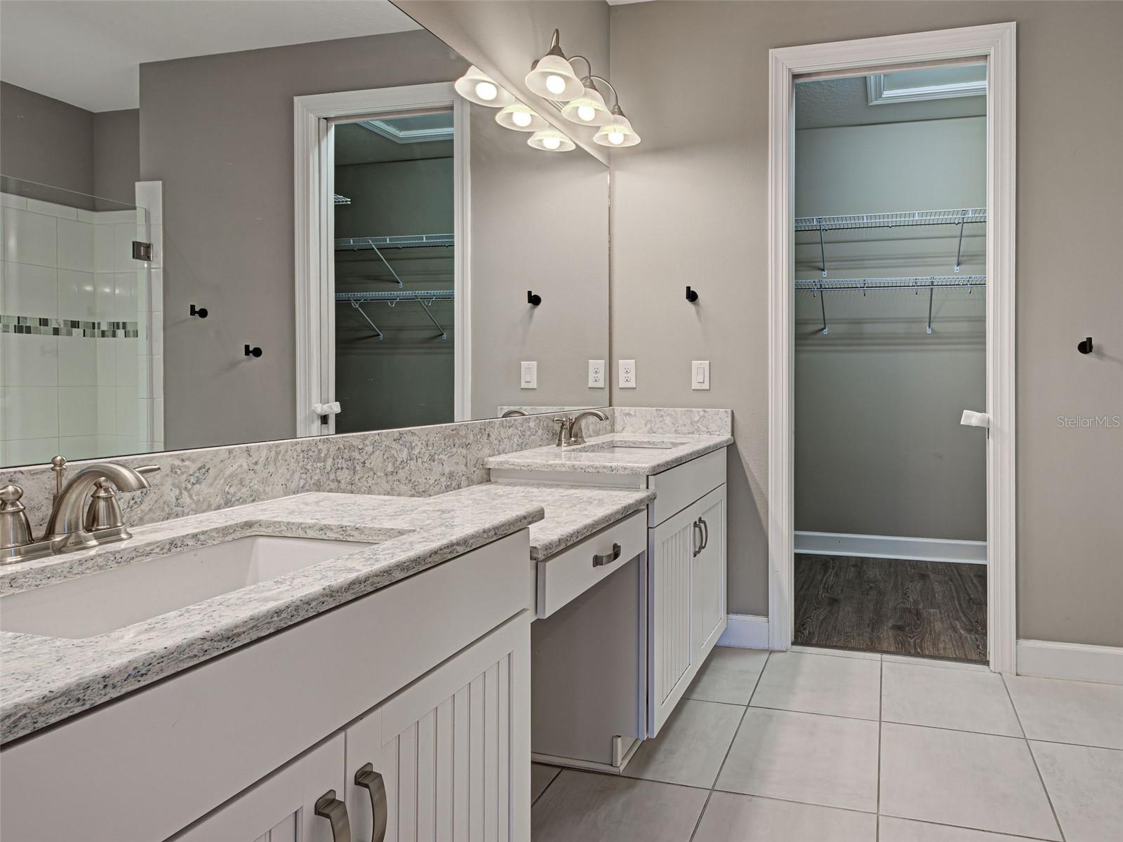Image 33 of 99 For 5832 Semolino Street