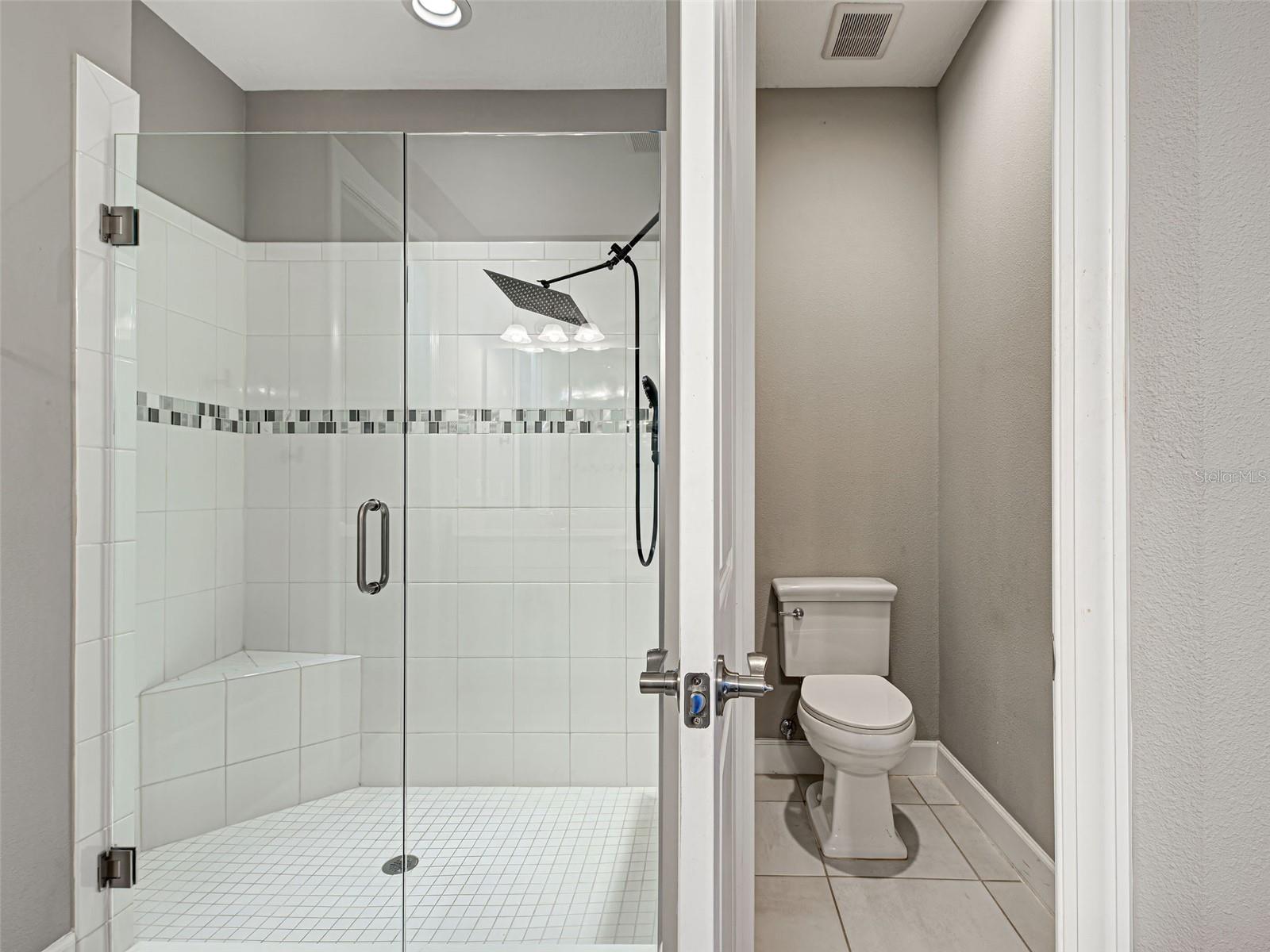 Image 36 of 99 For 5832 Semolino Street