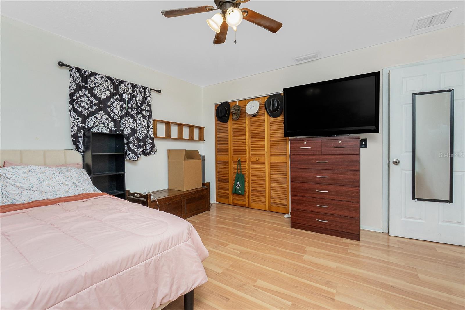 Image 15 of 35 For 4227 Blossom Road