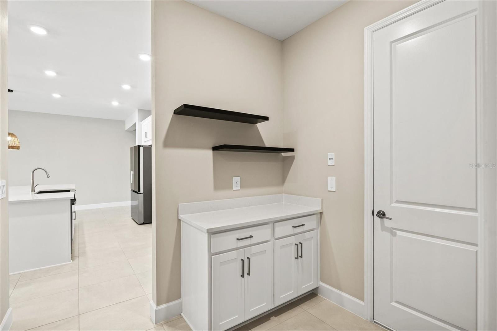 Image 17 of 81 For 1607 Laurel Brook Lane