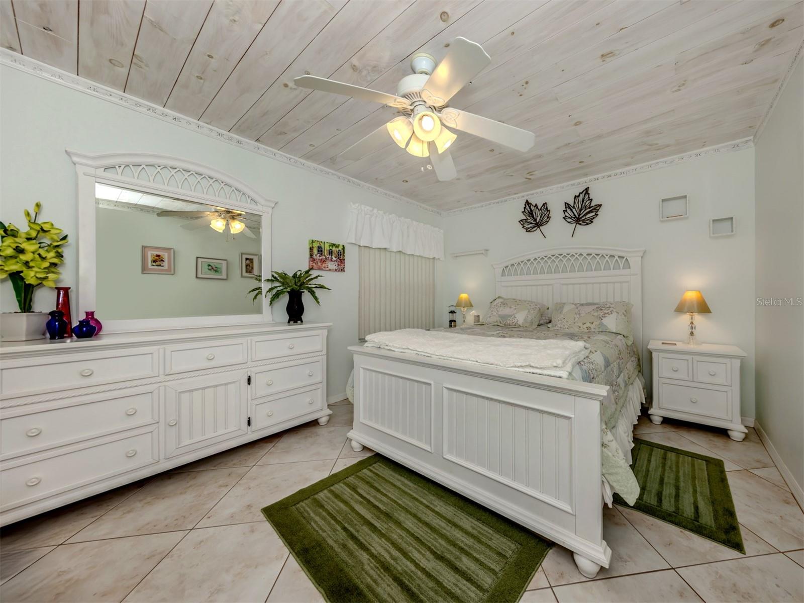Image 21 of 58 For 4176 Summertree Road