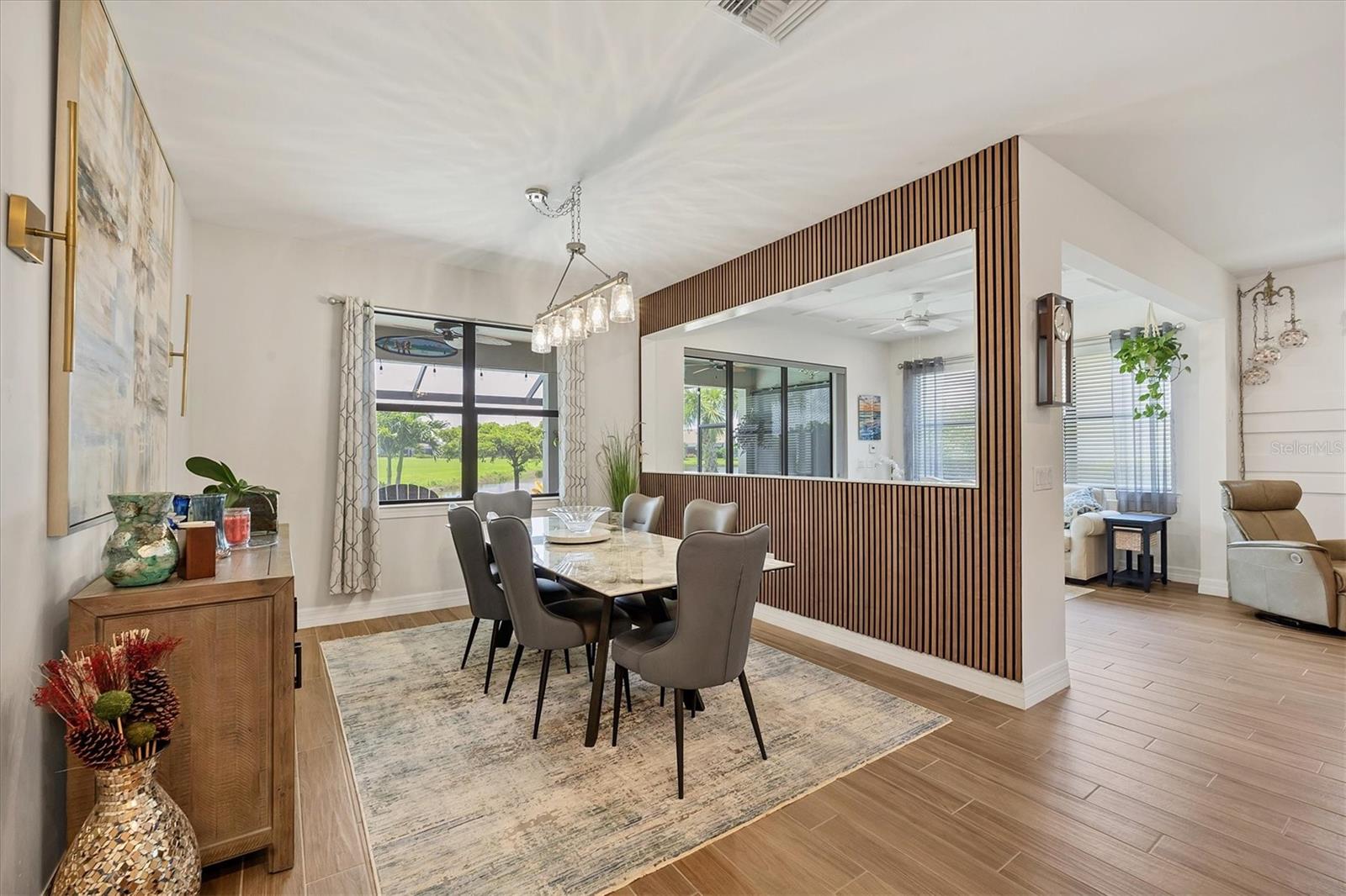 Image 16 of 75 For 13092 Rinella Street