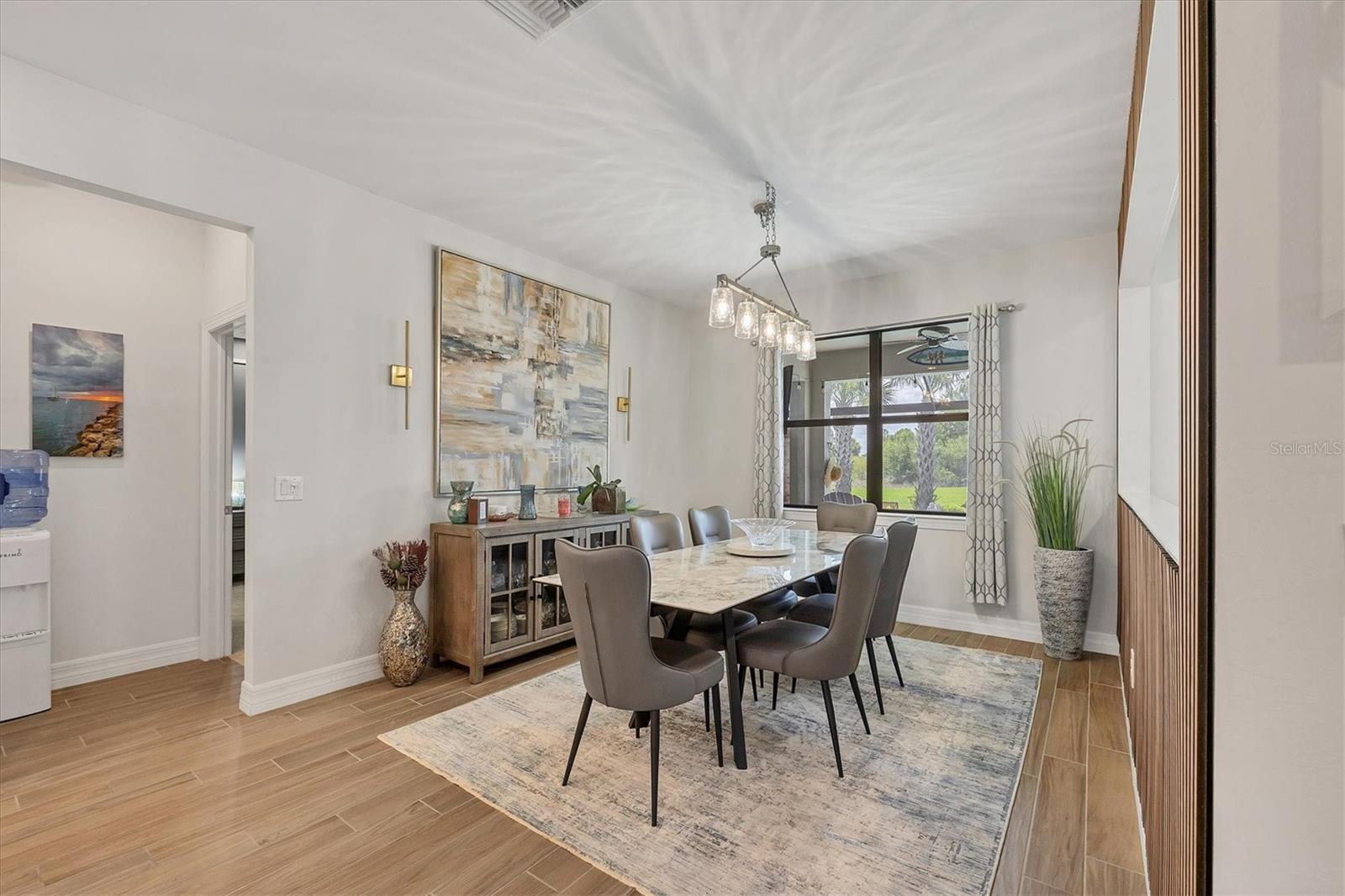 Image 17 of 75 For 13092 Rinella Street
