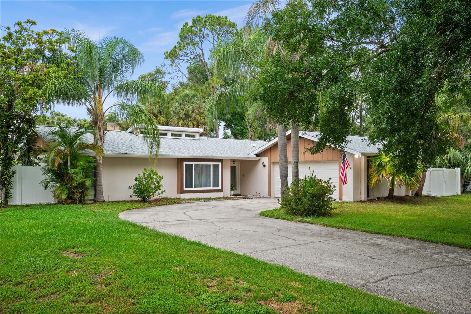 Details for 13608 Westshire Drive, TAMPA, FL 33618