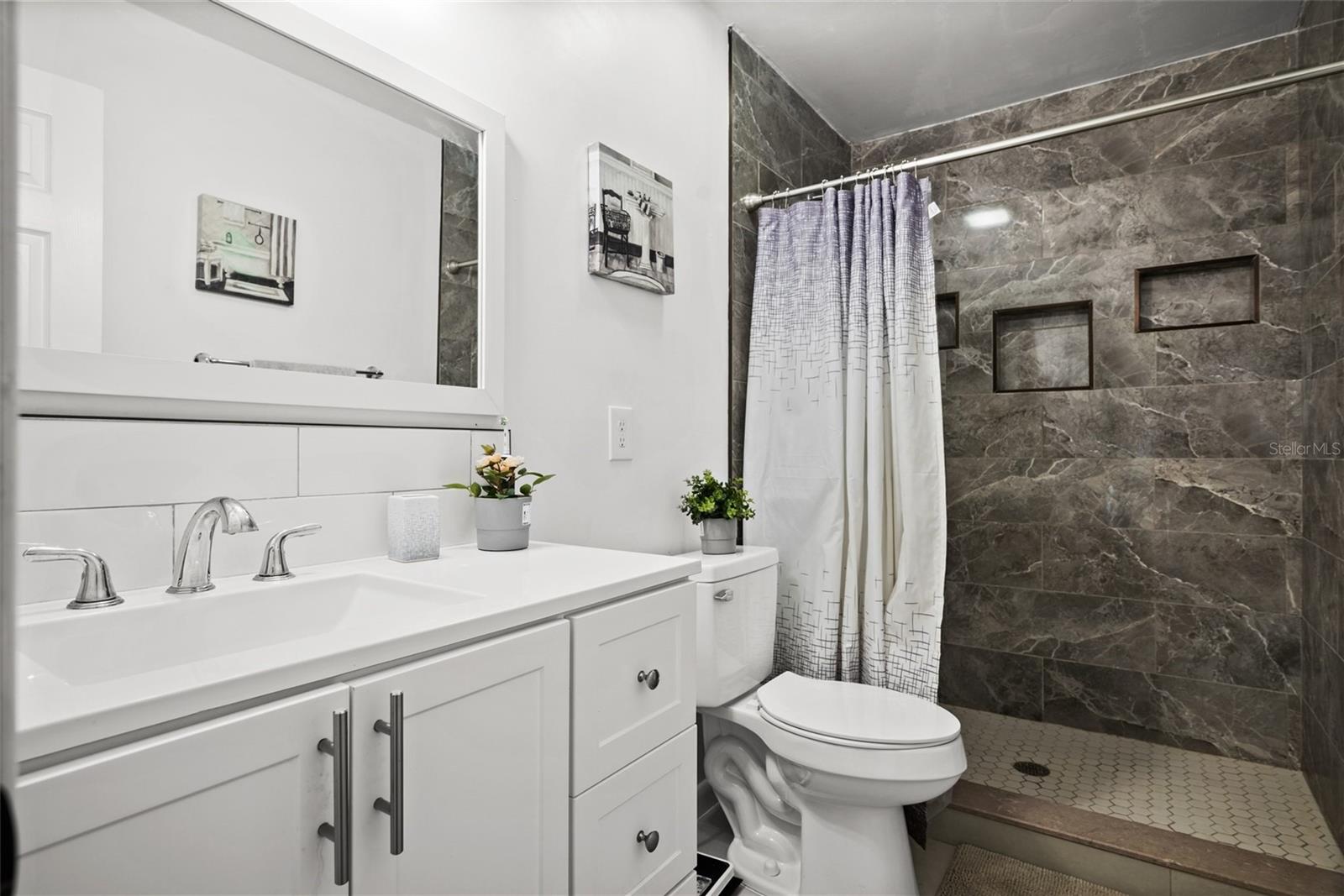 Image 21 of 36 For 13608 Westshire Drive