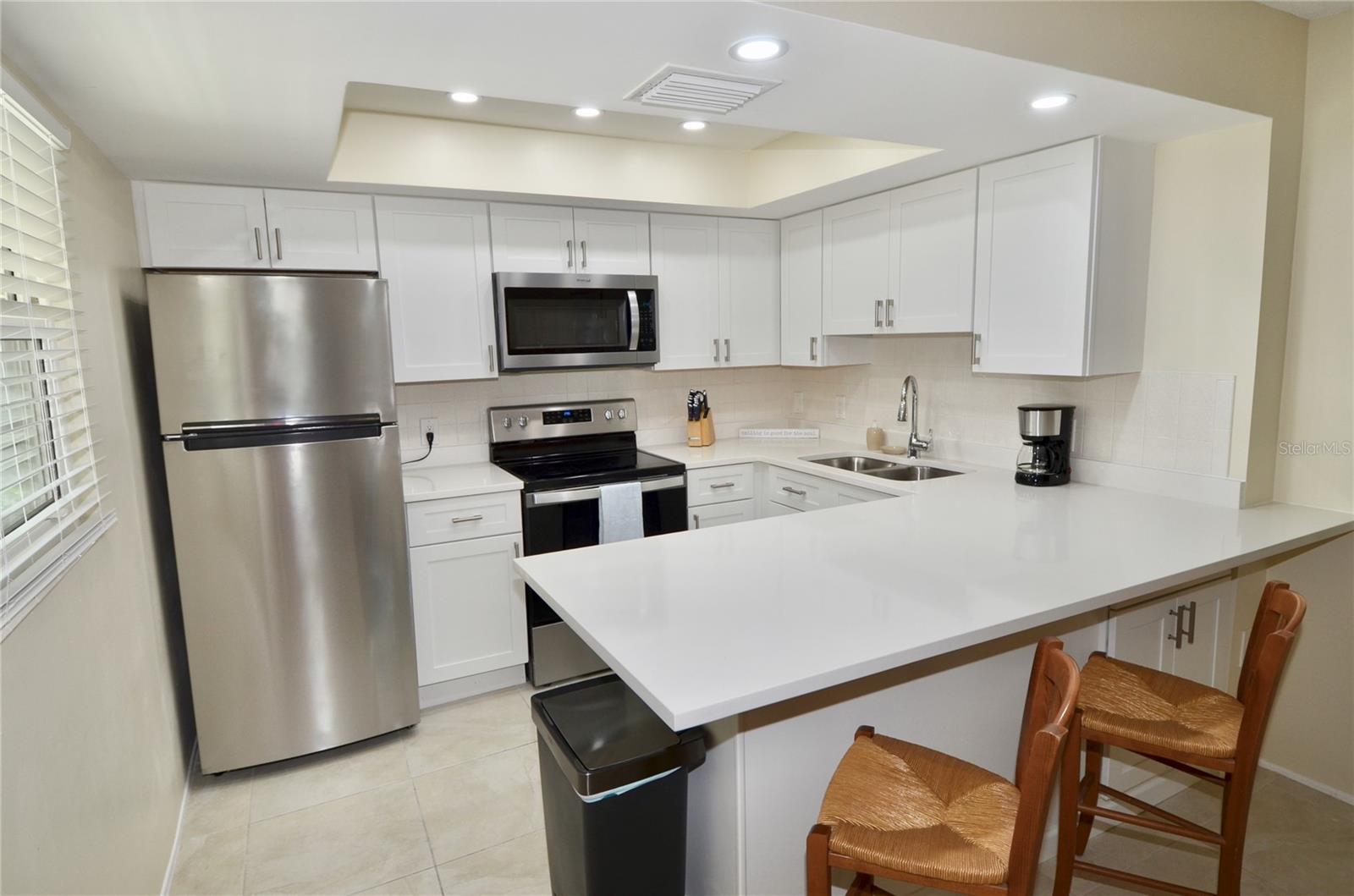 Image 11 of 25 For 528 Barcelona Avenue 216