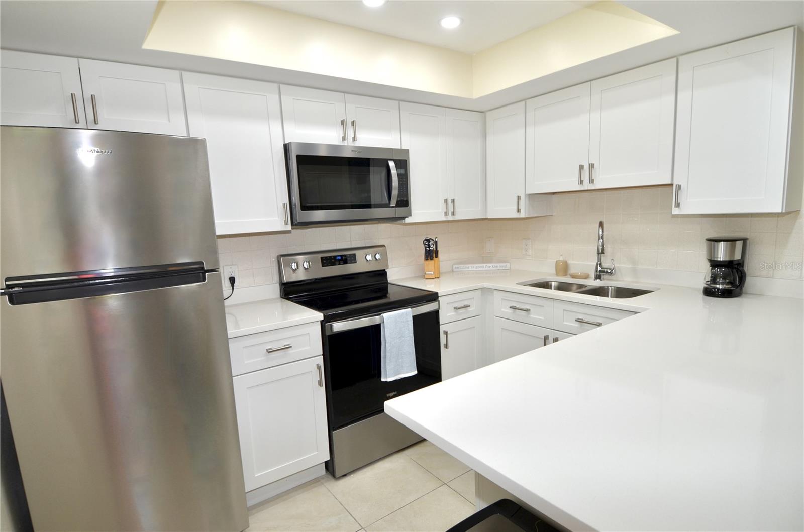 Image 12 of 25 For 528 Barcelona Avenue 216