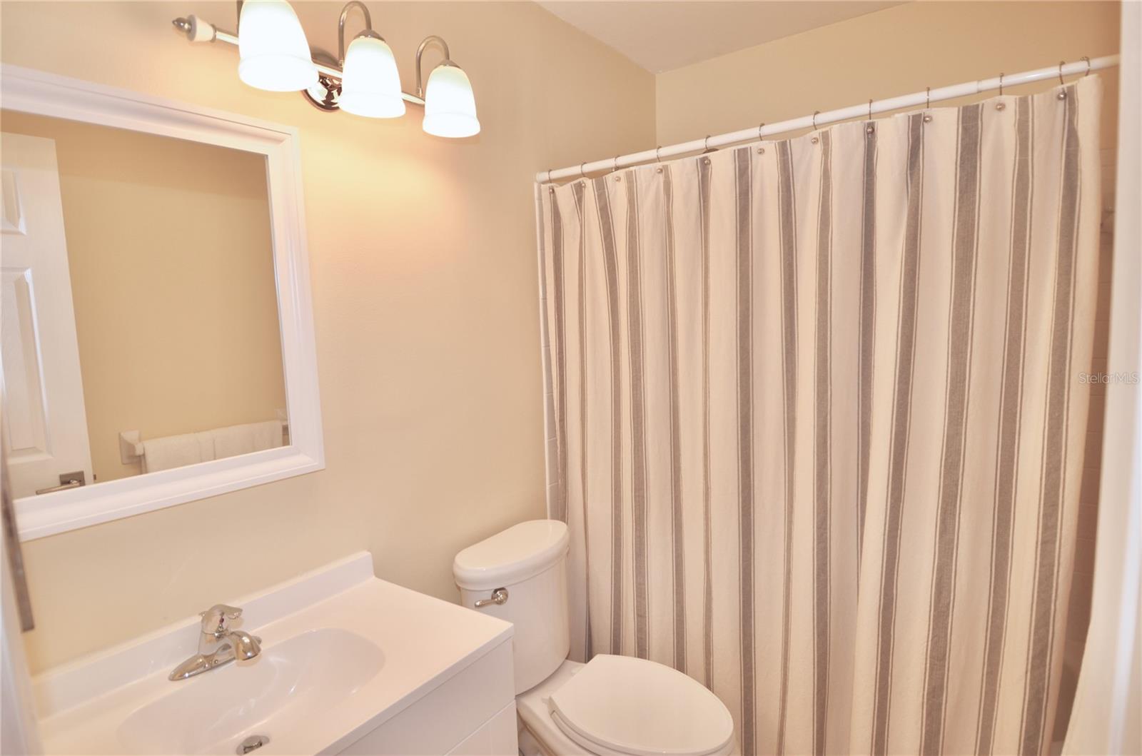 Image 7 of 25 For 528 Barcelona Avenue 216