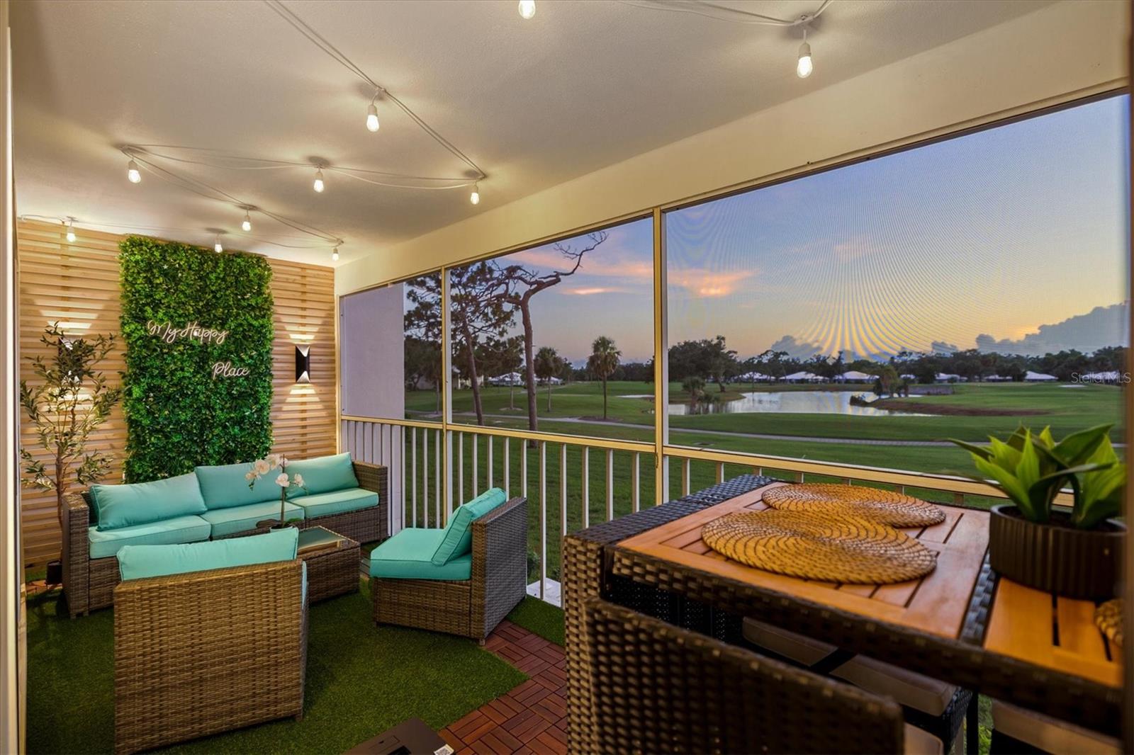 Image 39 of 89 For 437 Cerromar Lane 424