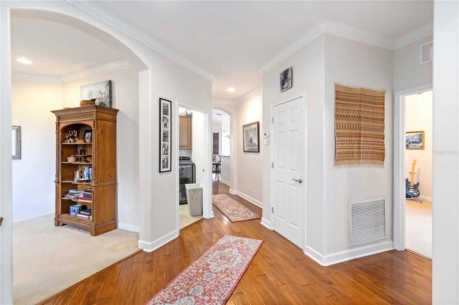 Image 30 of 69 For 206 Bella Vista Terrace 29d