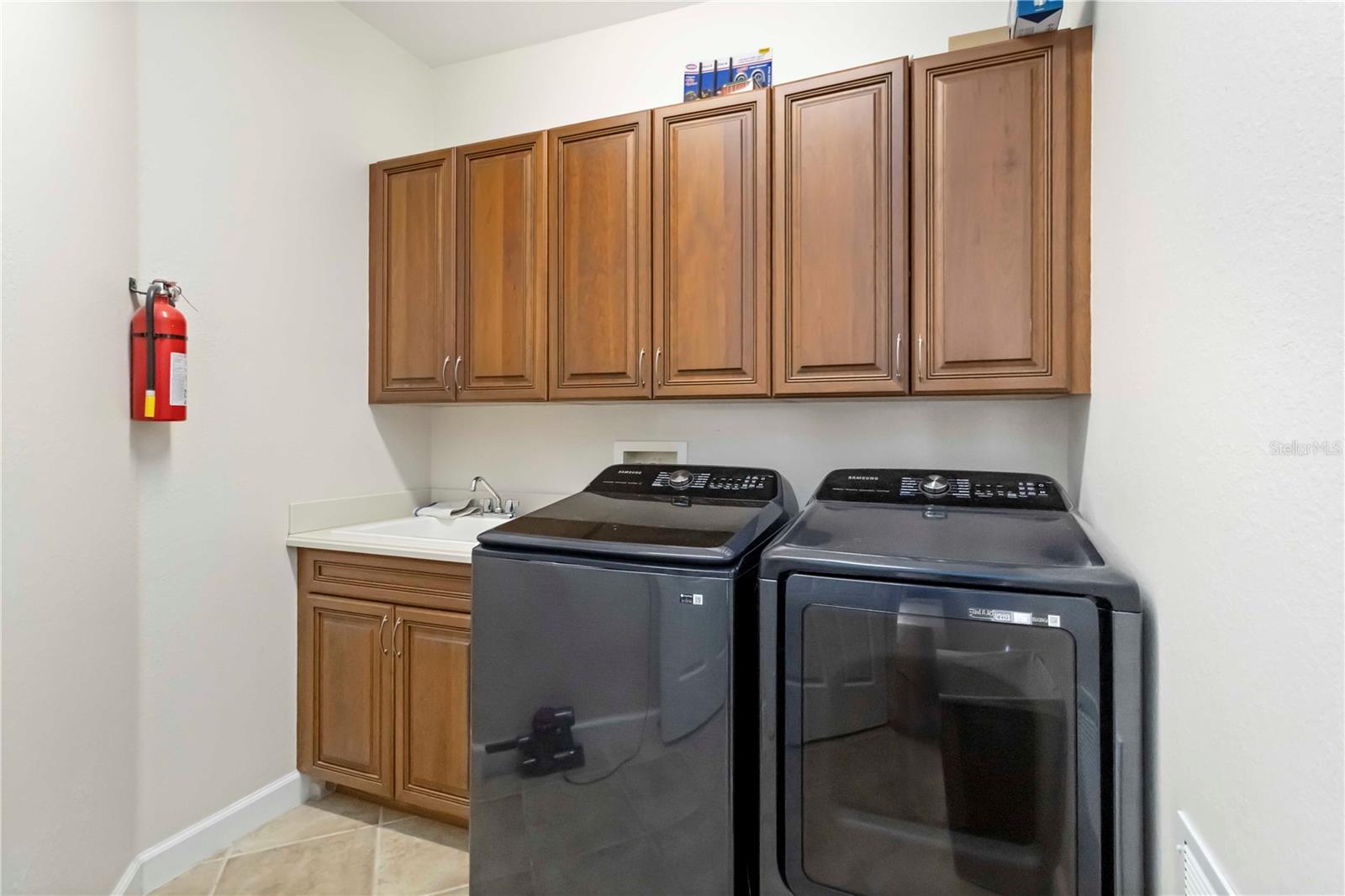 Image 40 of 69 For 206 Bella Vista Terrace 29d