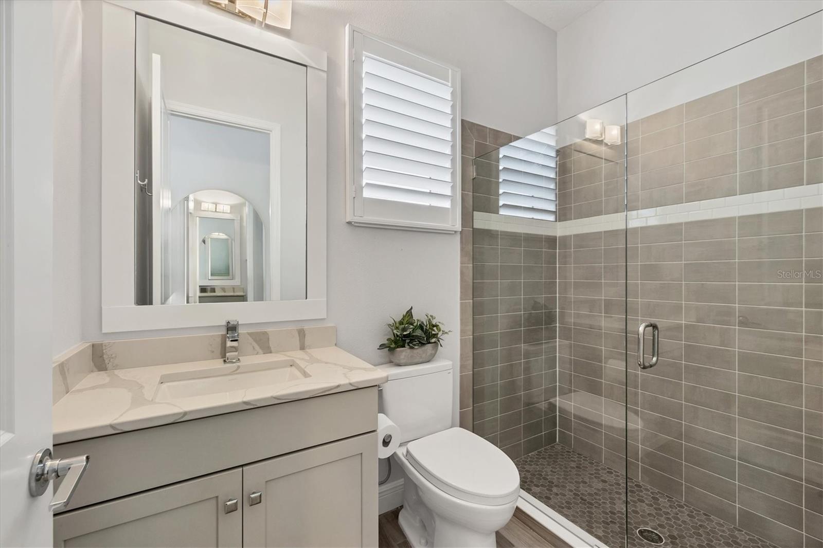 Image 24 of 100 For 8245 Grande Shores Drive