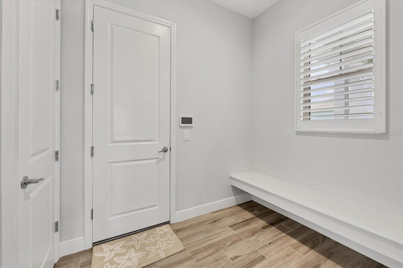 Image 33 of 100 For 8245 Grande Shores Drive