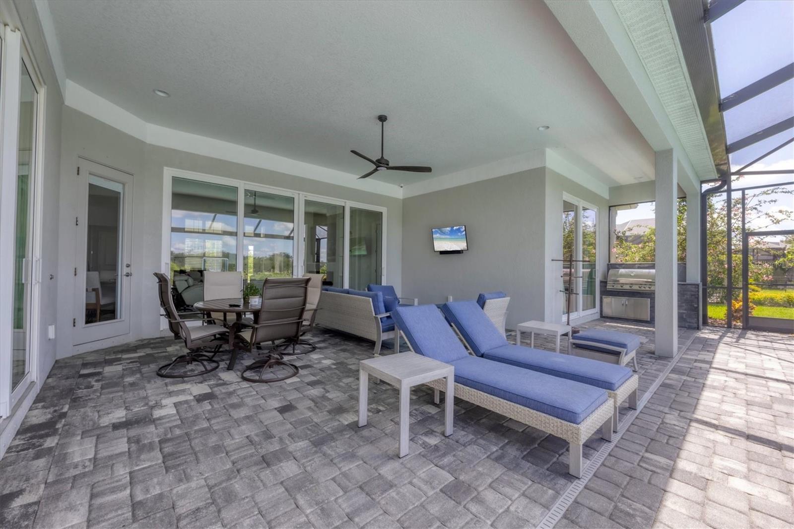 Image 37 of 100 For 8245 Grande Shores Drive