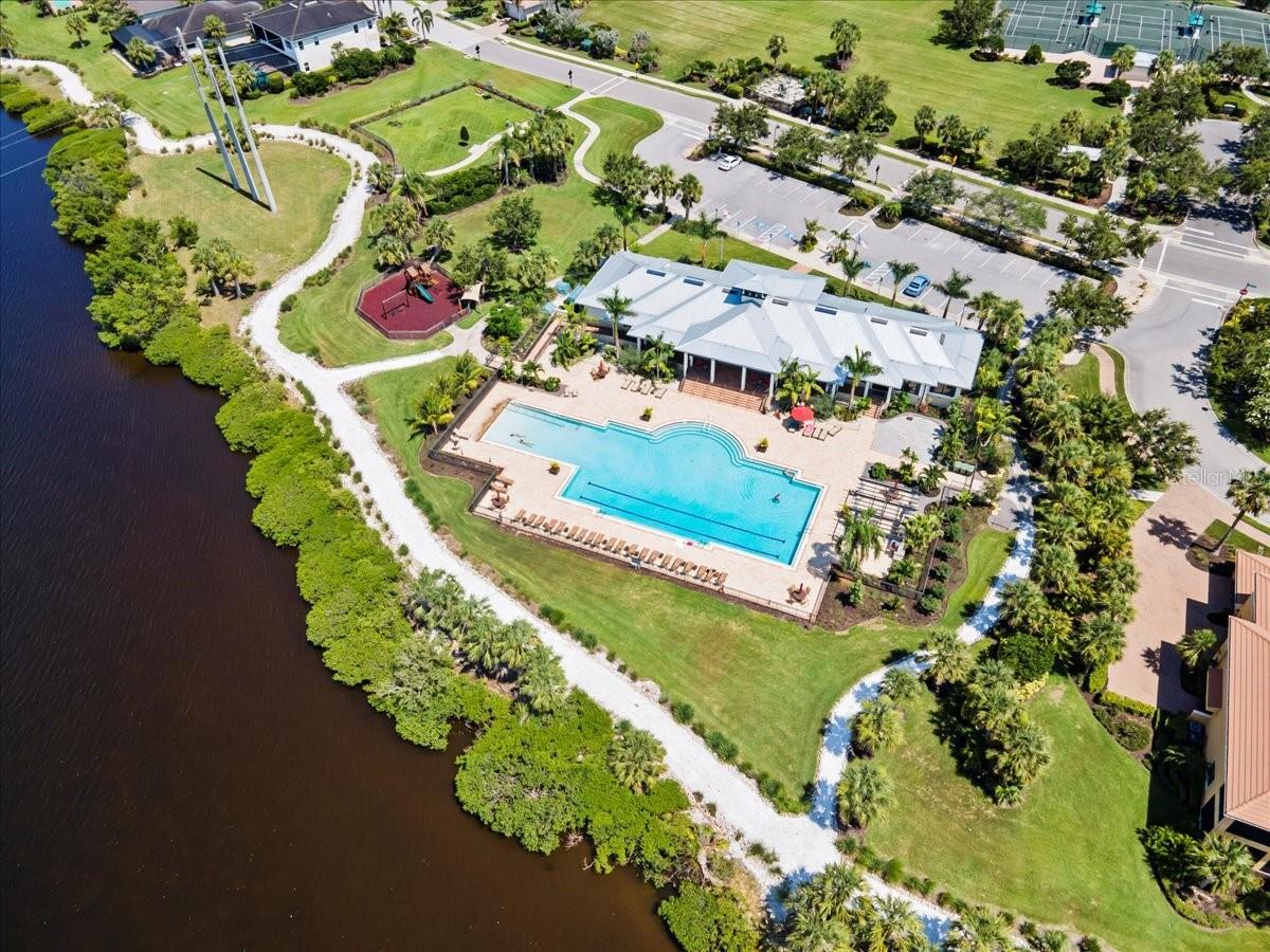 Image 32 of 38 For 935 Tidewater Shores  721