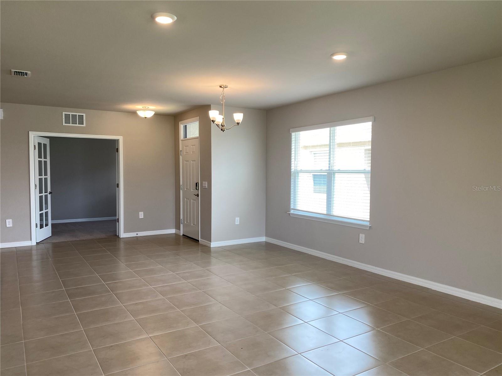 Image 10 of 24 For 16070 Bridle Ridge Street