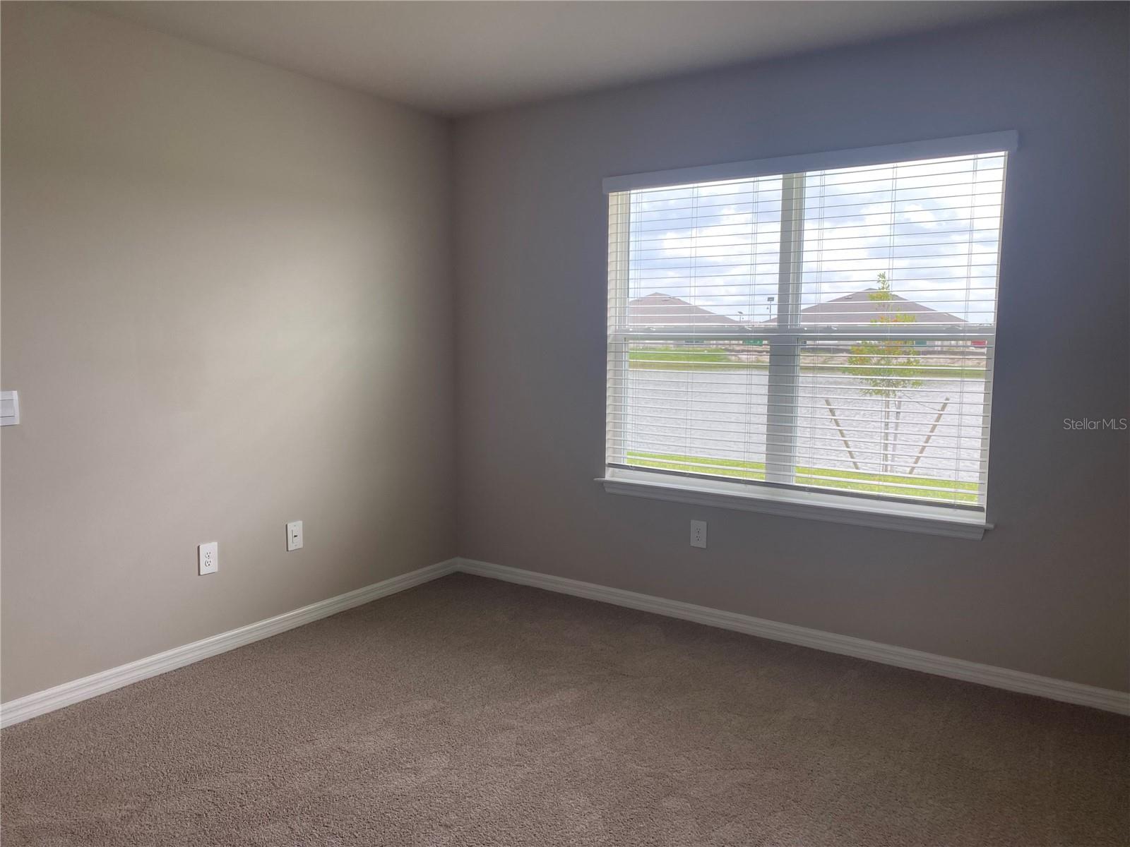 Image 12 of 24 For 16070 Bridle Ridge Street