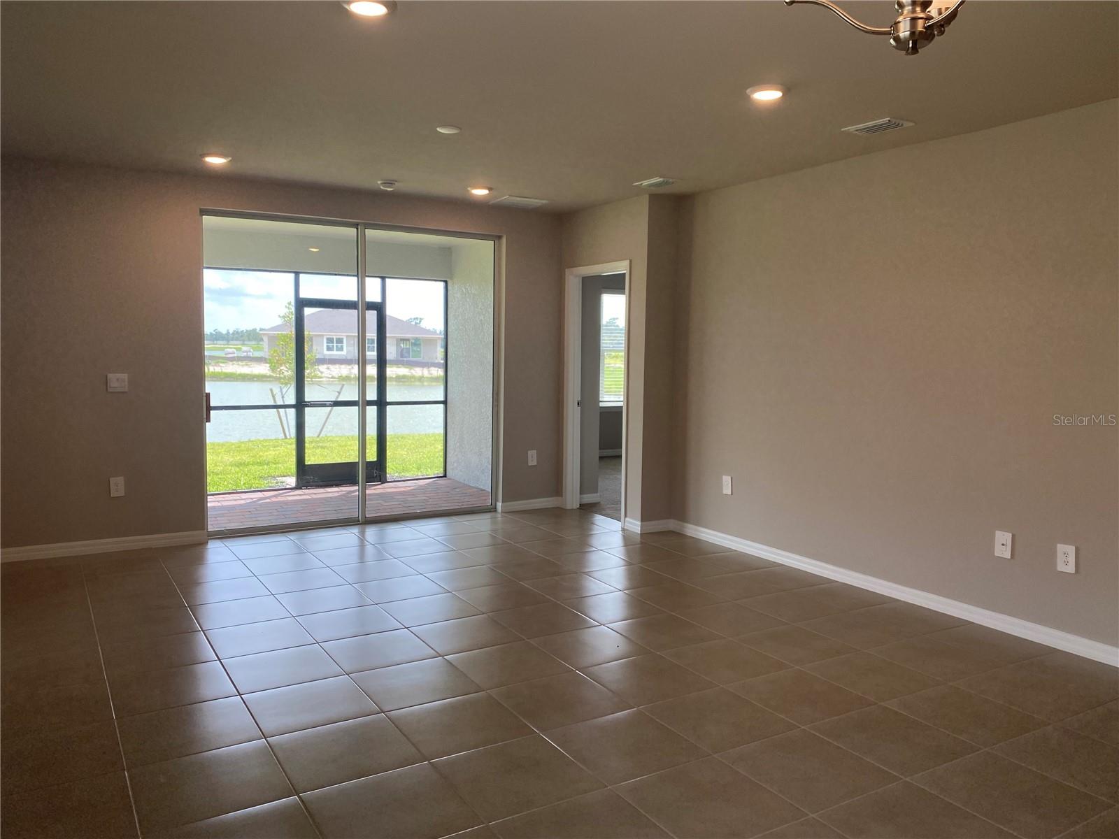 Image 9 of 24 For 16070 Bridle Ridge Street