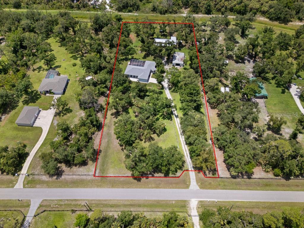 Image 6 of 46 For 3863 Albin Avenue