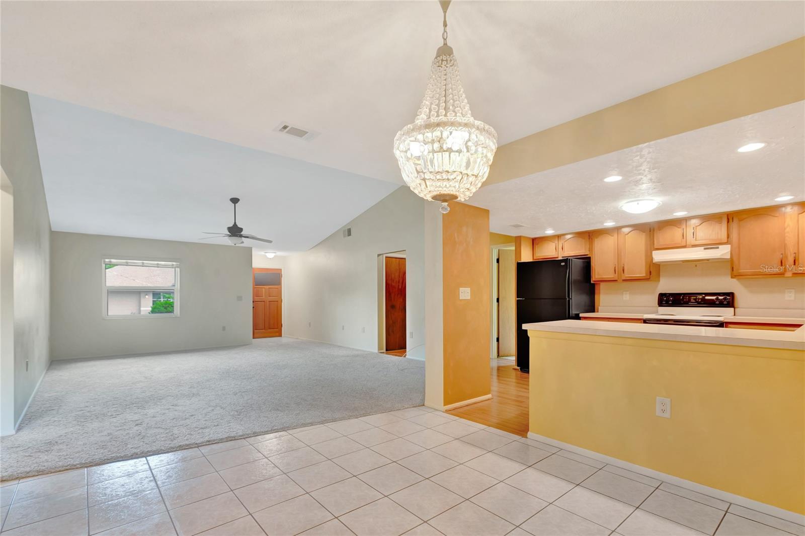 Image 5 of 25 For 112 Woodingham Drive