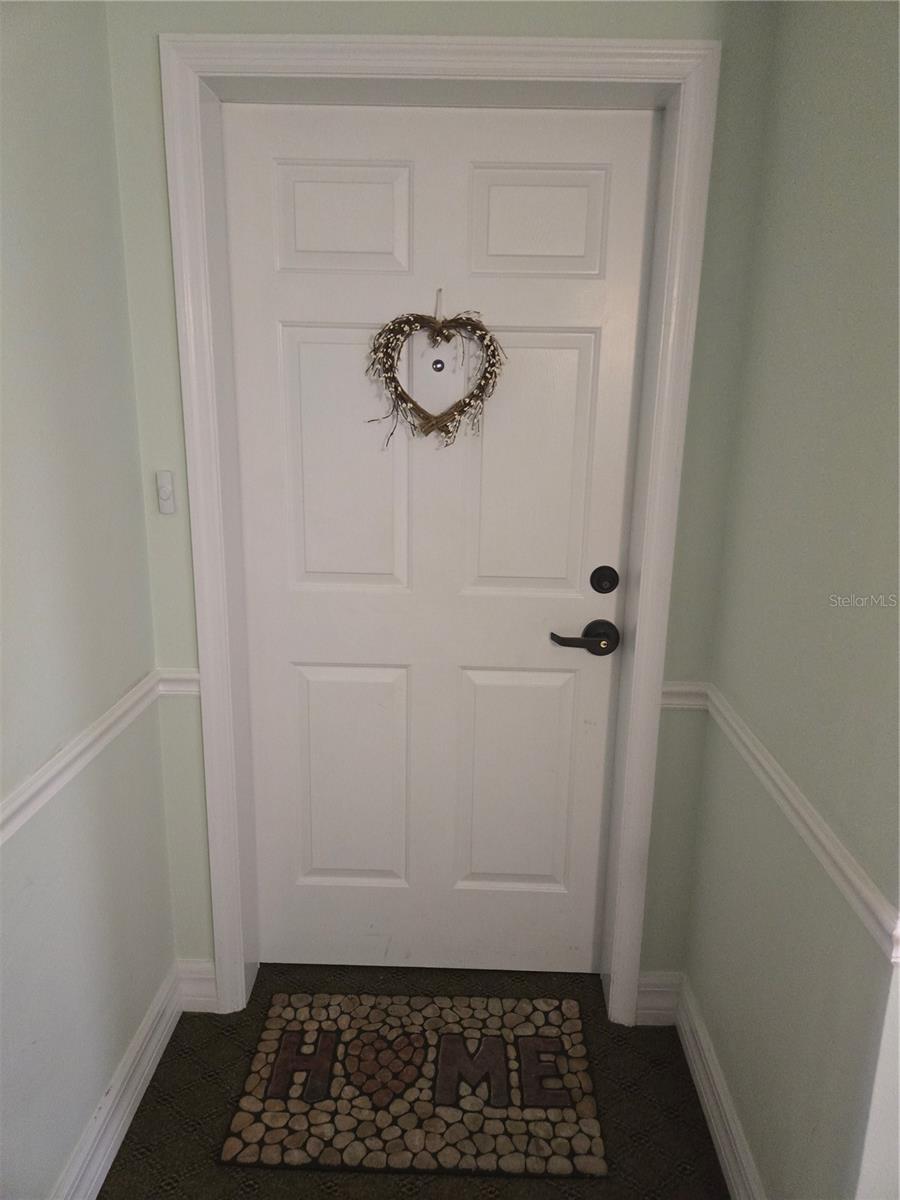 Image 2 of 16 For 3730 Cadbury Circle 703
