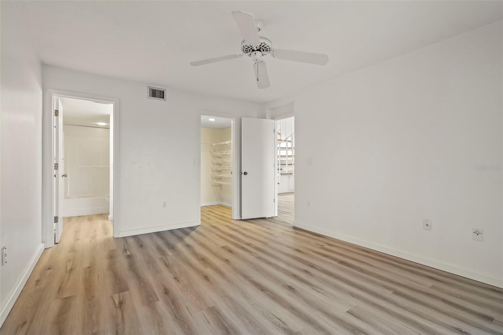 Image 18 of 41 For 6800 Placida Road 280