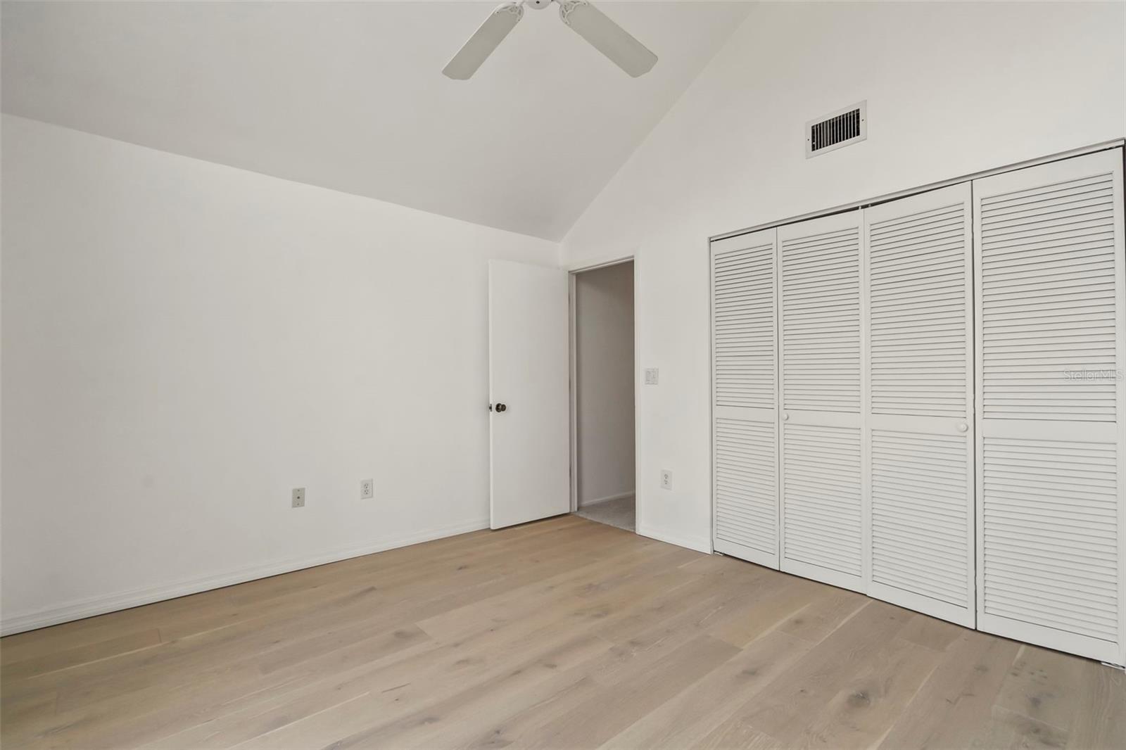 Image 29 of 41 For 6800 Placida Road 280