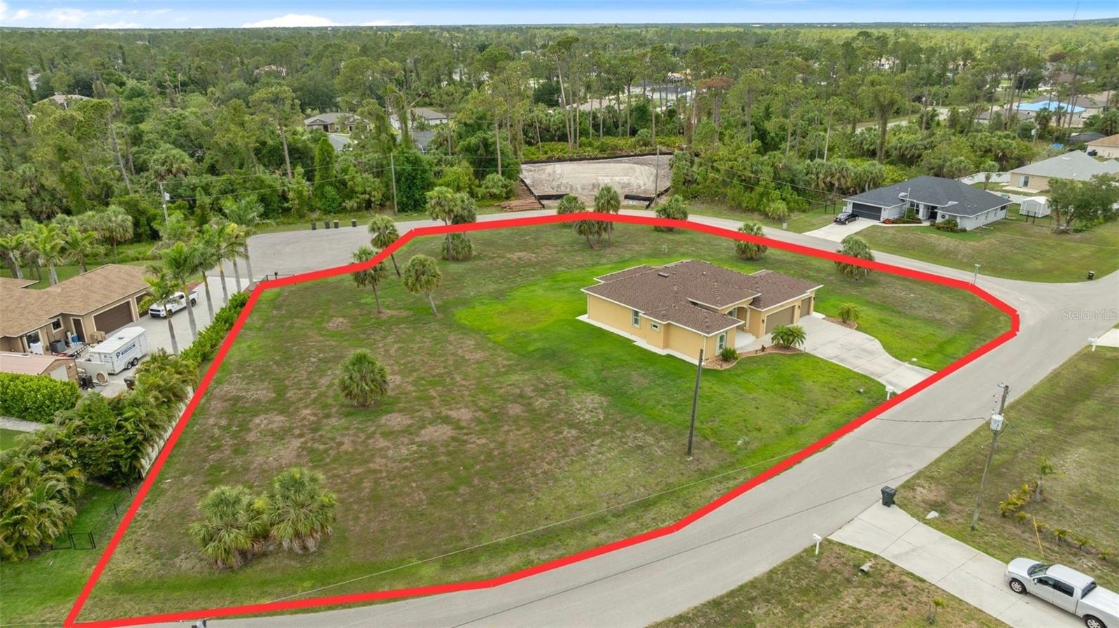 Image 2 of 43 For 2479 Grandview Drive