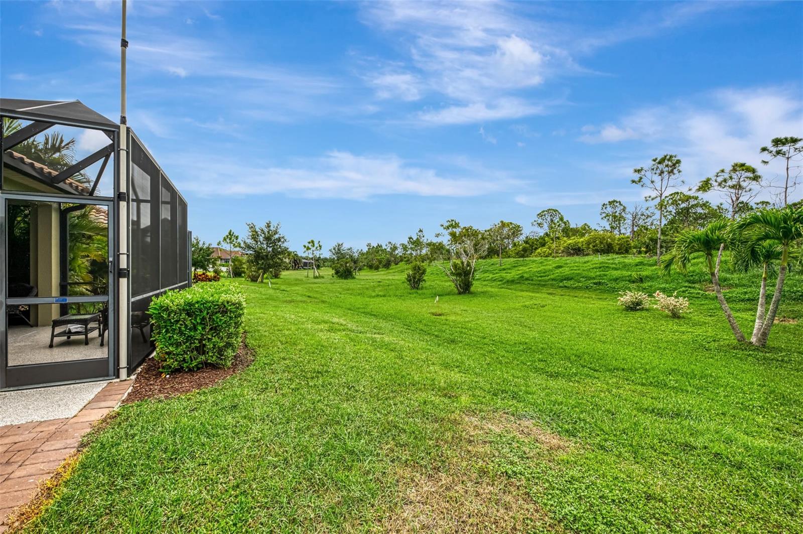 Image 42 of 98 For 11739 Okaloosa Drive