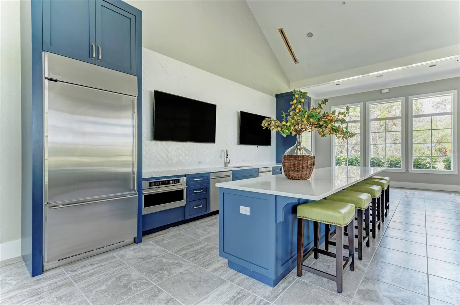 Image 64 of 98 For 11739 Okaloosa Drive