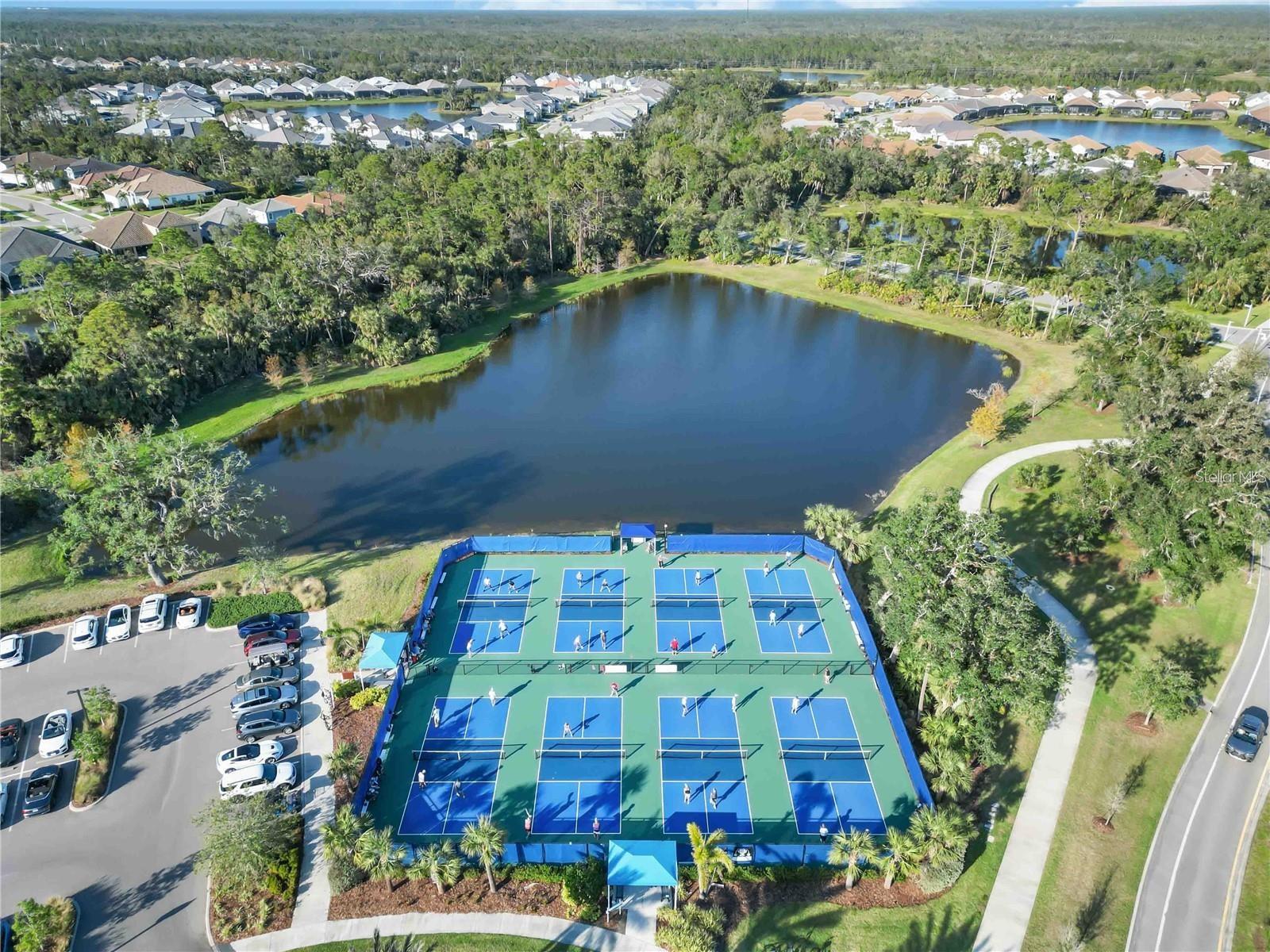 Image 82 of 98 For 11739 Okaloosa Drive