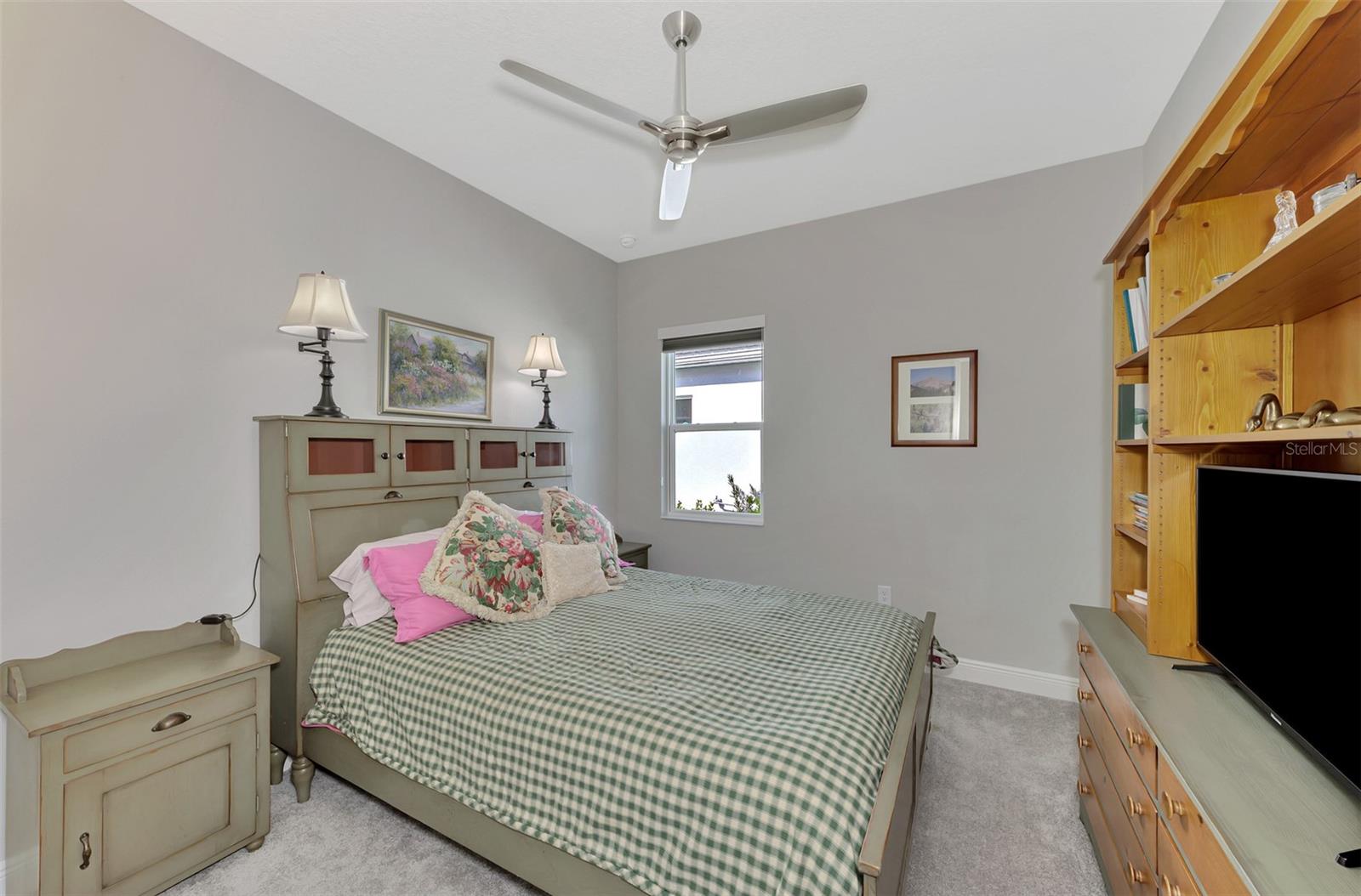 Image 42 of 98 For 12404 Destin Loop