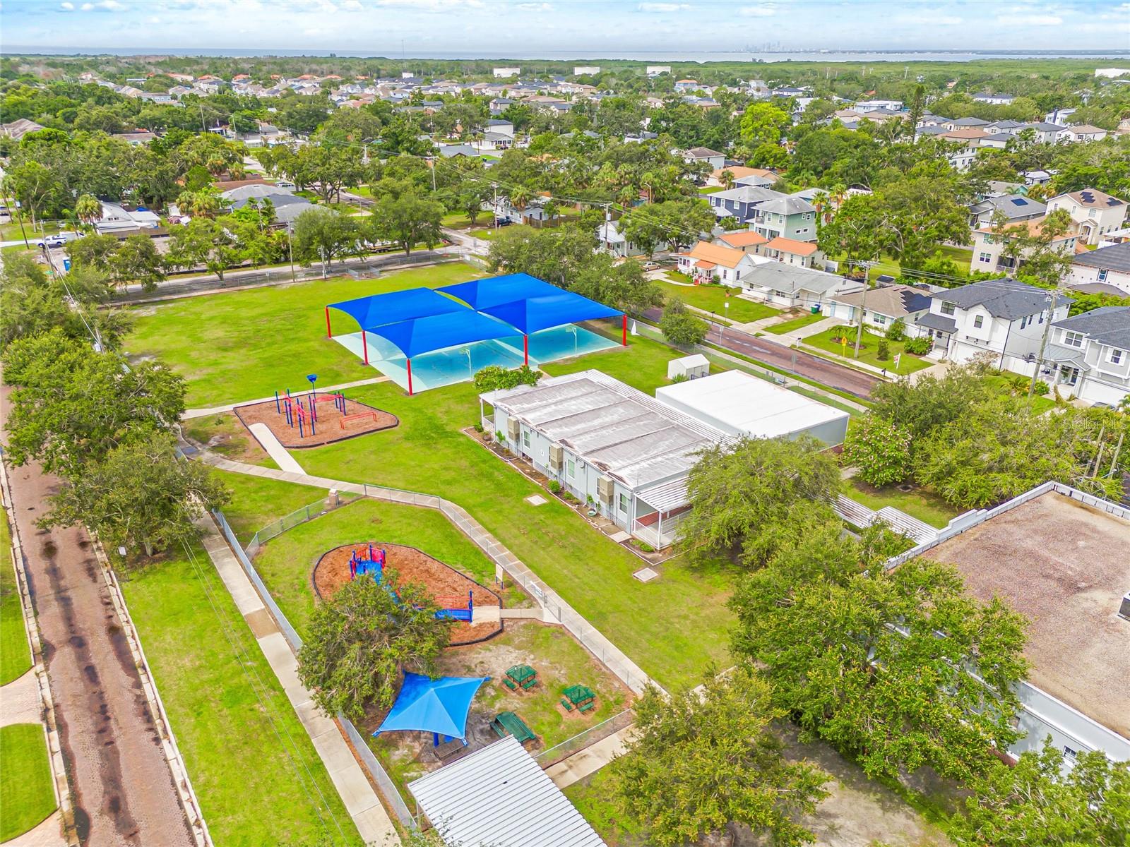 Image 11 of 11 For 7218 Mascotte Street