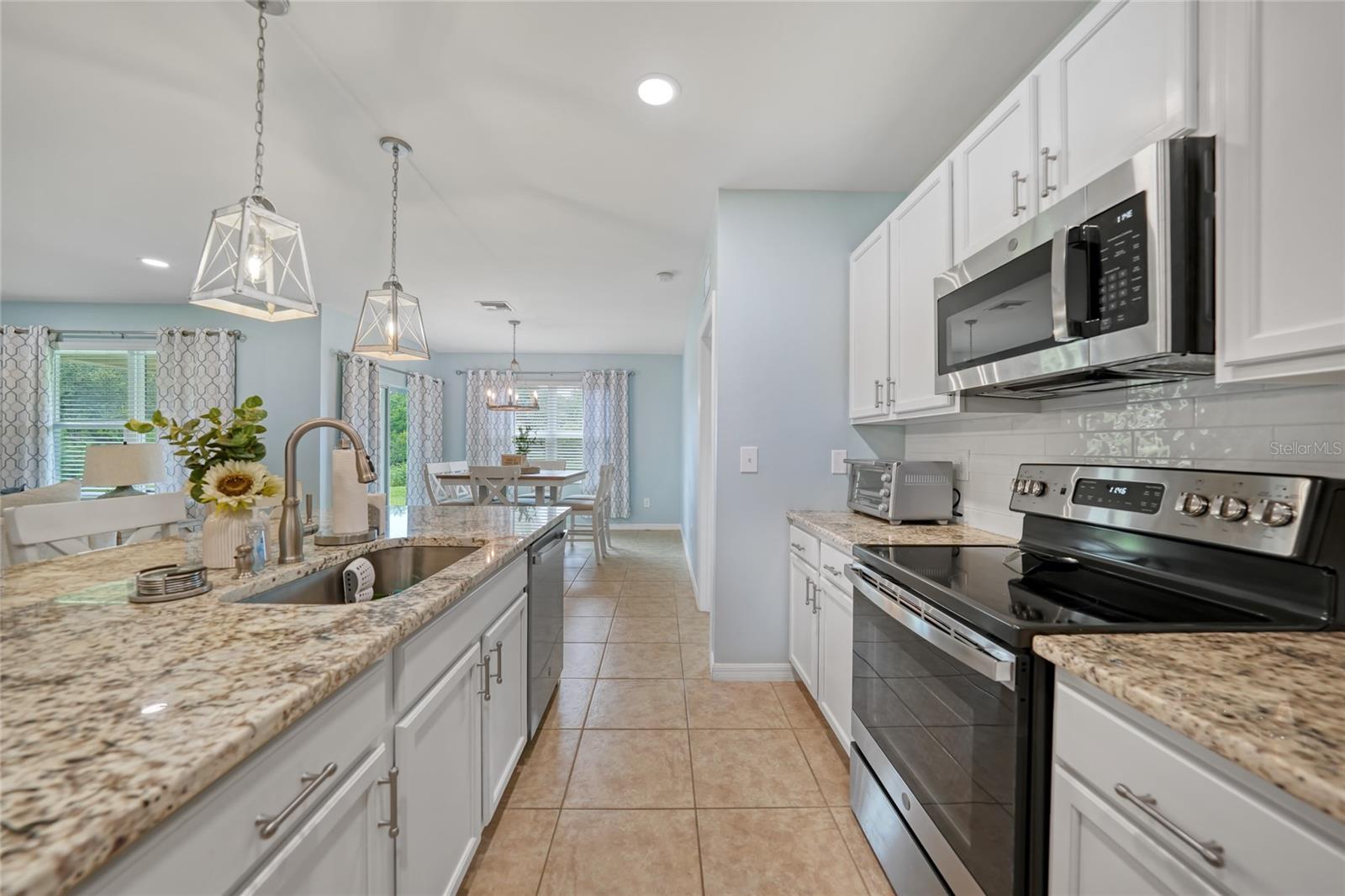 Image 9 of 50 For 7164 Mikasa Drive