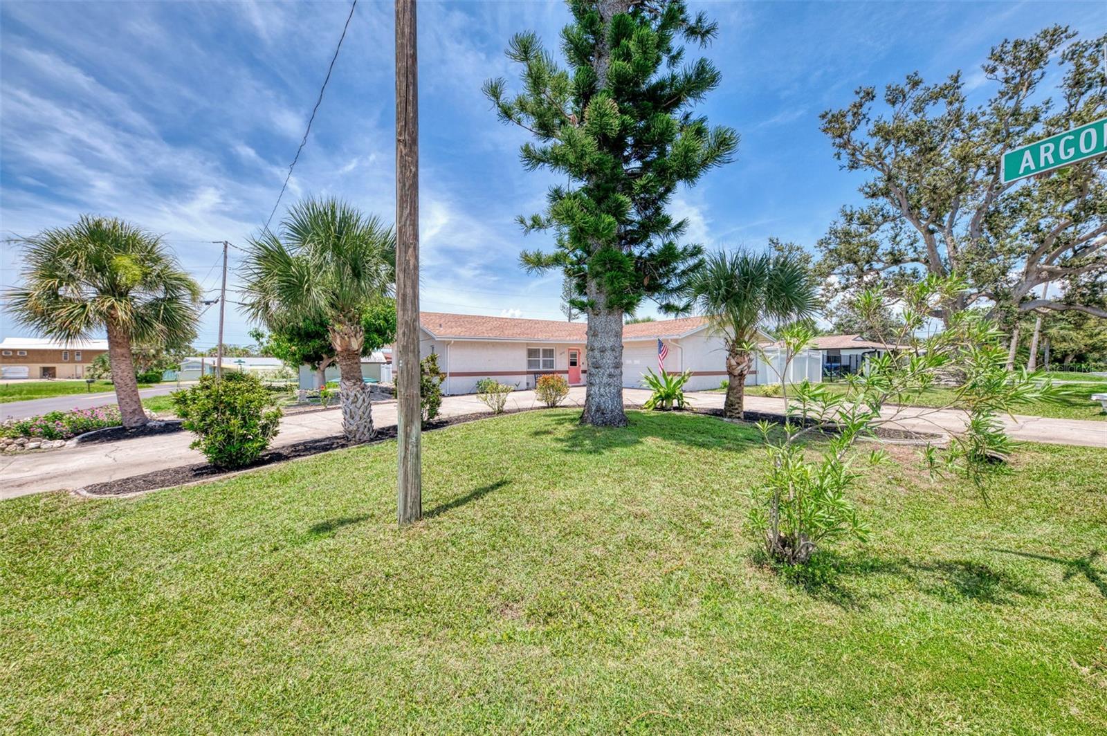 Image 7 of 56 For 1672 Jupiter Road